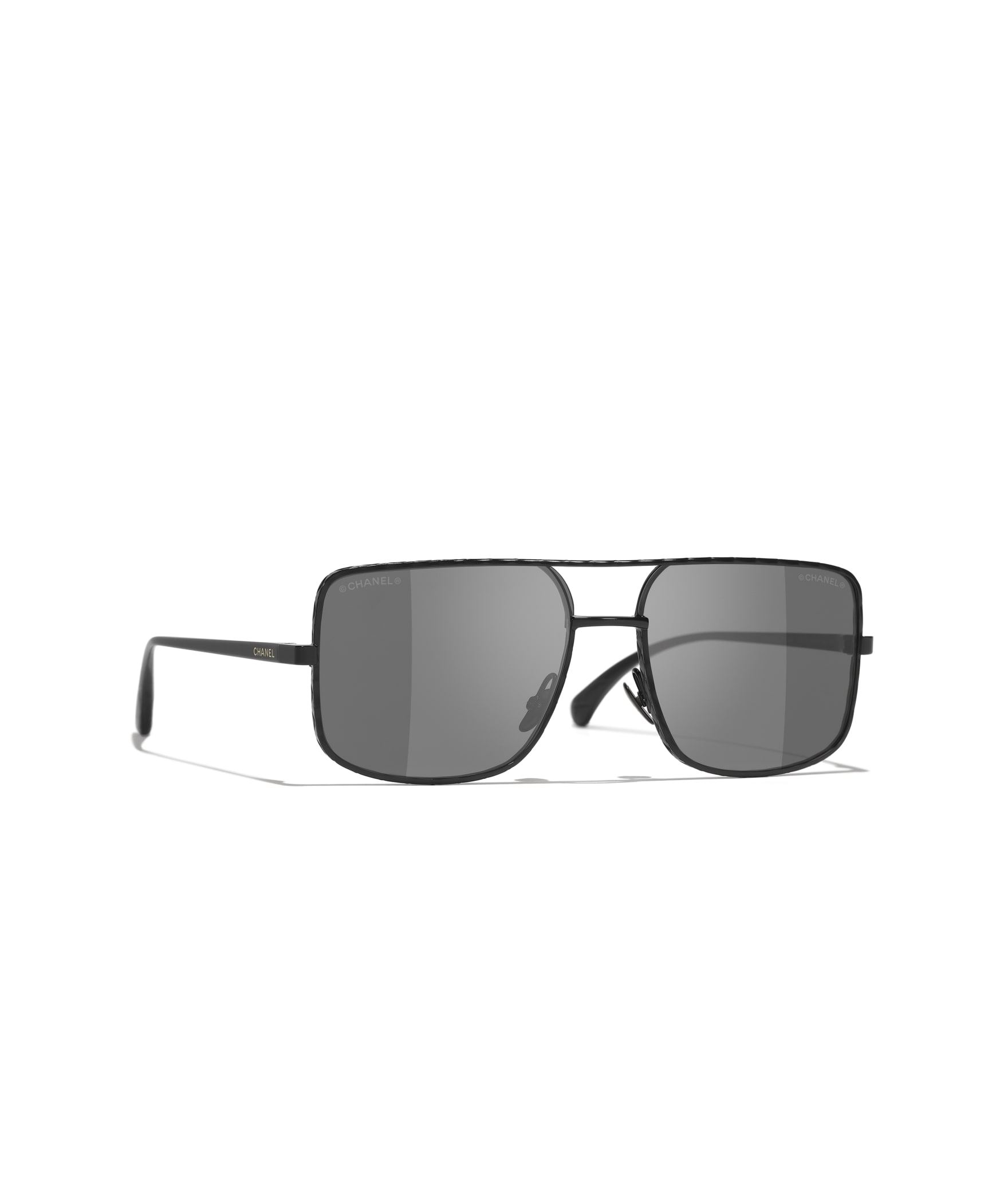 CHANEL Pilot Sunglasses A71756X01060L