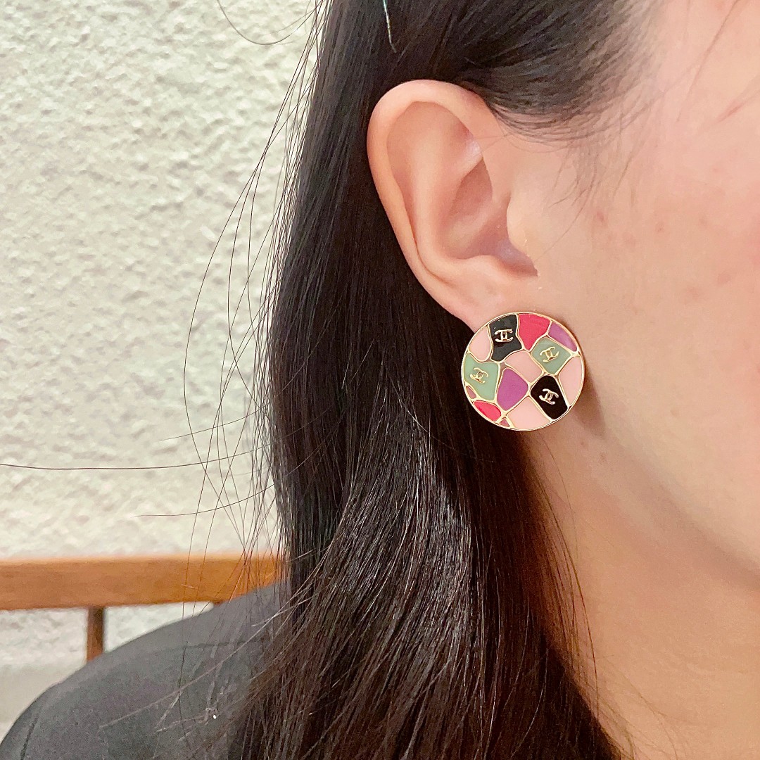 TOP CHANEL CC Earrings- Black and Pink
