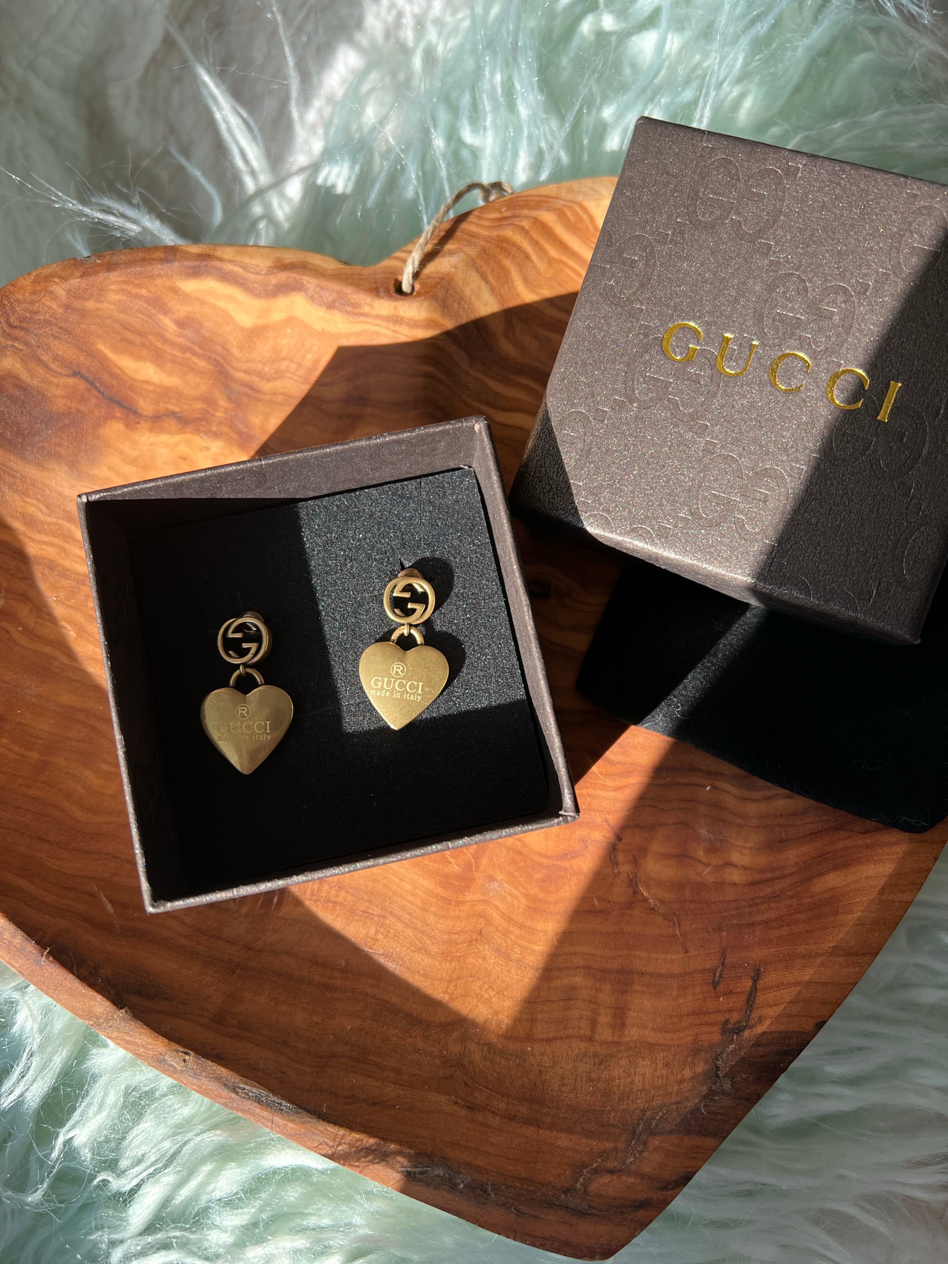 TOP GUCCI Dangle Heart Earrings