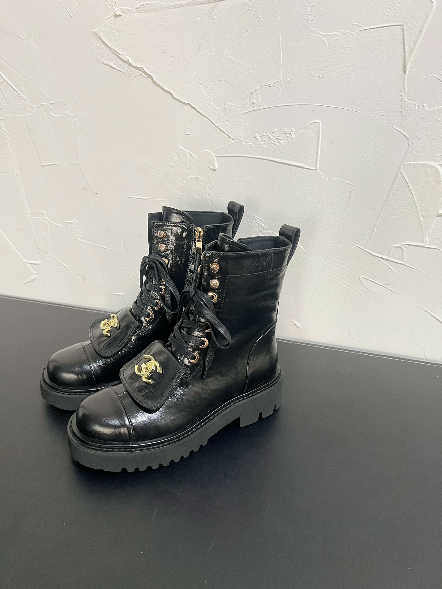 TOP CHANEL Boots - 3 Color