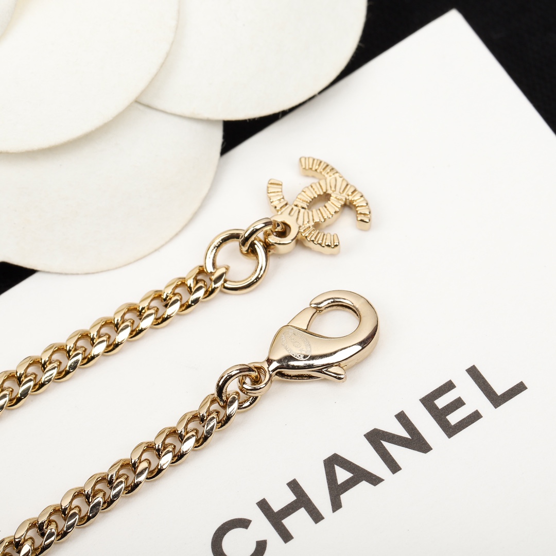 Chanel 23c flower choker