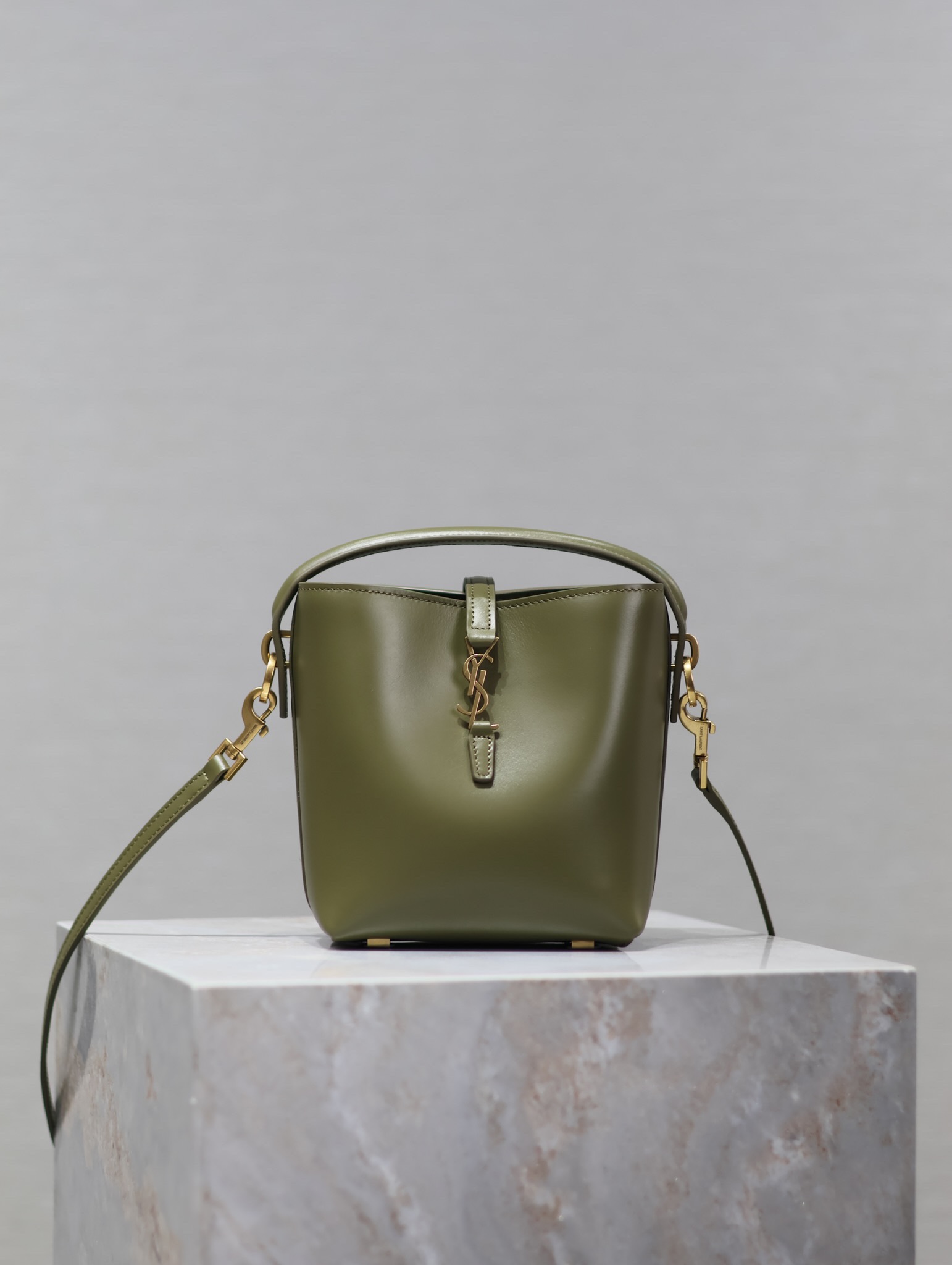 TOP Yves Saint Laurent YSL Smooth Calfskin Le 5A7  Bags - 2 Sizes - Military Green&GHW