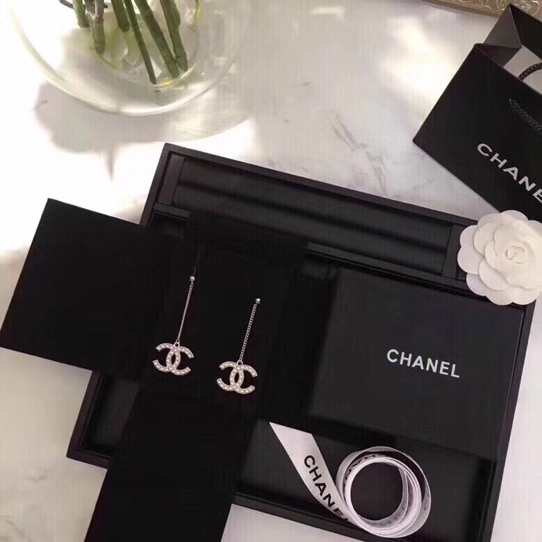 TOP CHANEL Double C Double Sided Tassel Stud Earrings