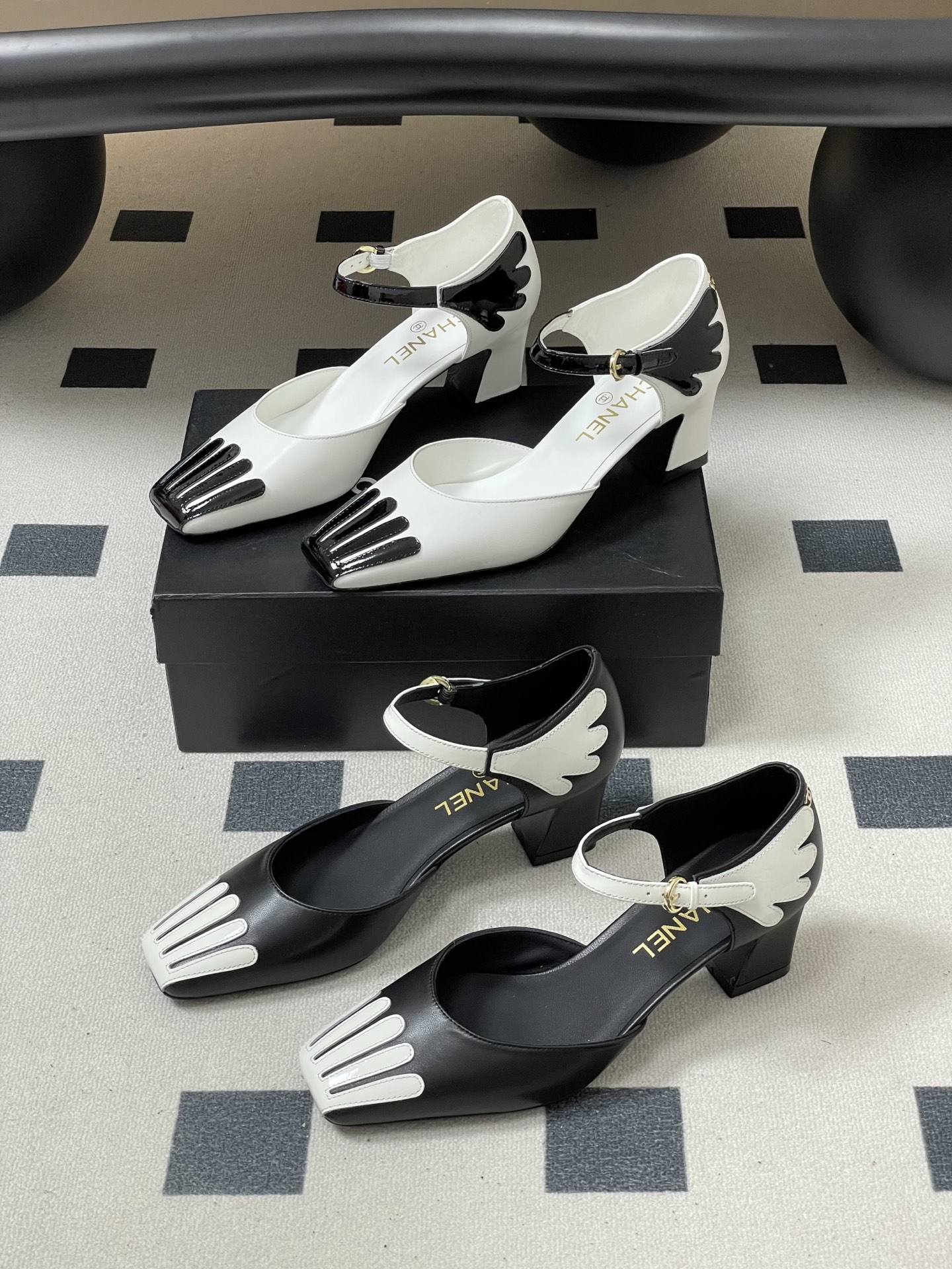 TOP CHANEL 6cm Heels Height CC Pumps - 2 Color