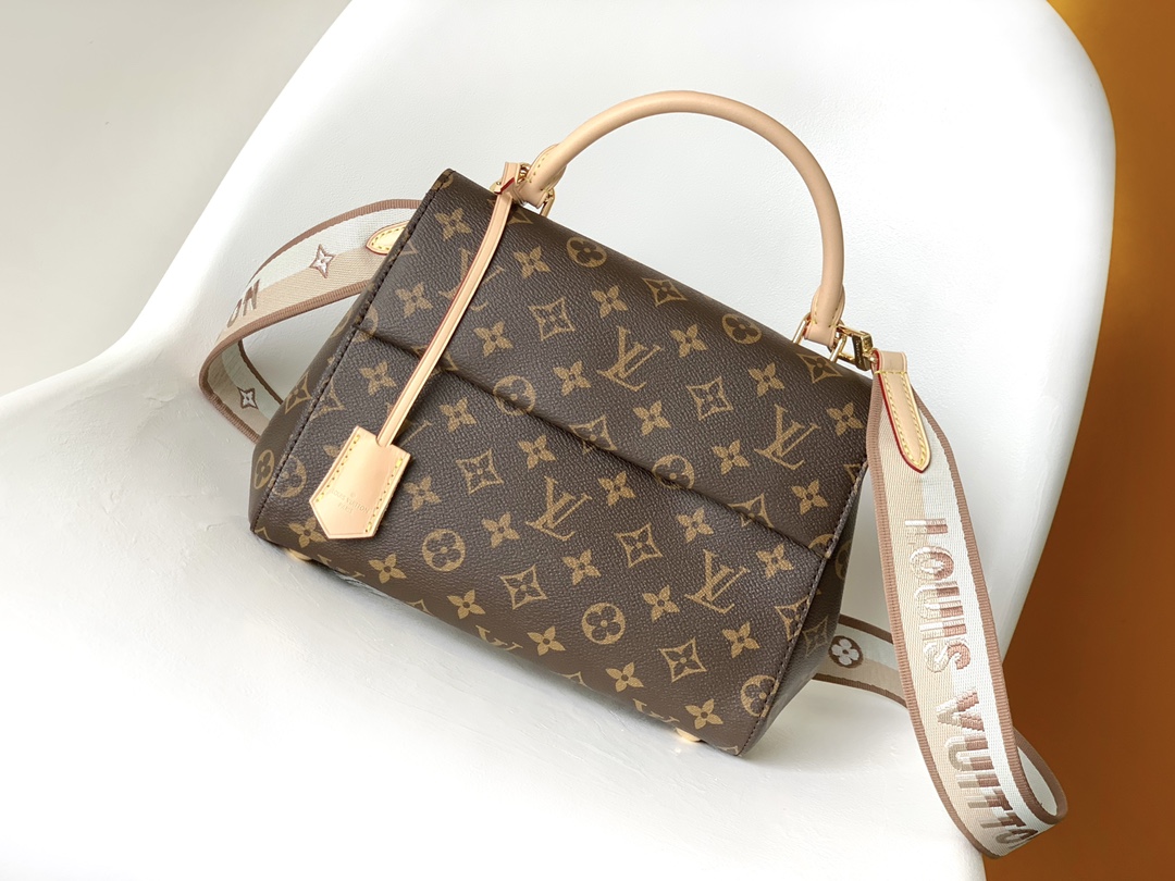 TOP Louis Vuitton LV Cluny BB Handbag 28.0 x 20.0 x 10.0cm