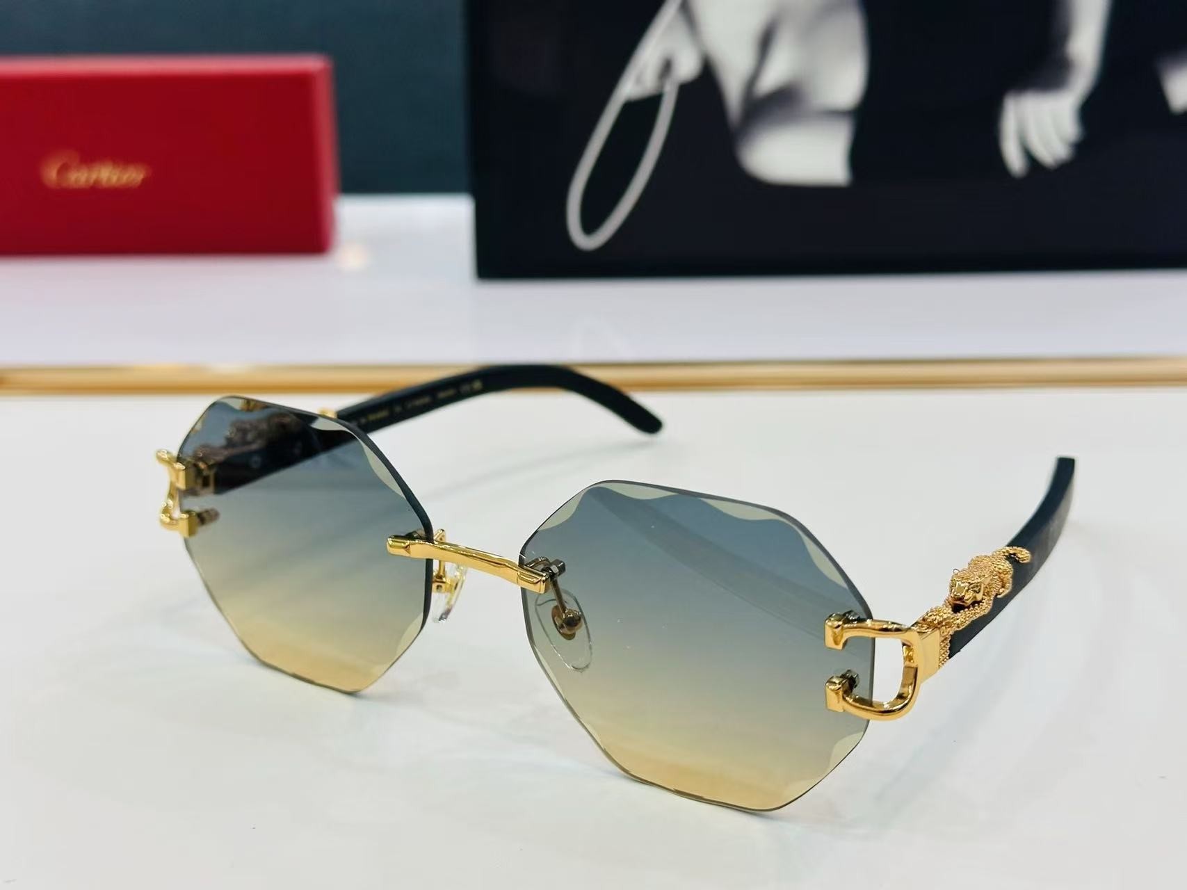Cartier Luxury Rimless Cut Edge Sunglasses, Panther Logo Metal Temples, Premium Unisex Sun Glasses