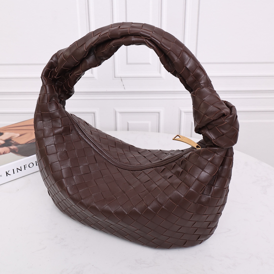 TOP Bottega Veneta BV Jodie Bag - Brown