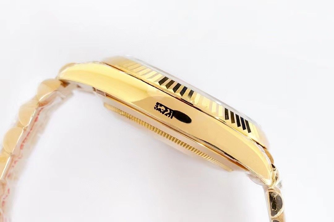 TOP ROLEX Rolex Watch  40mm - Gold