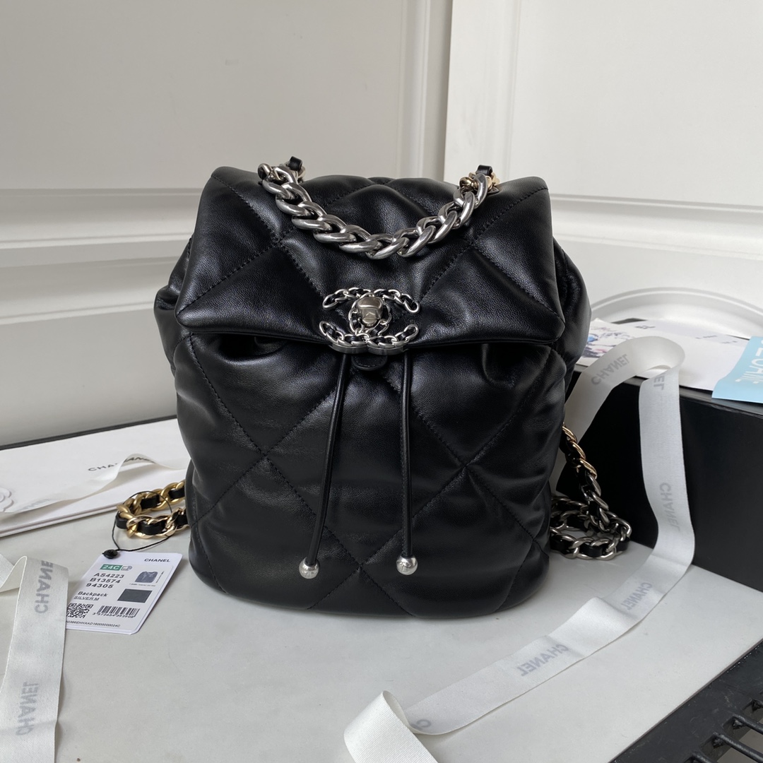 TOP CHANEL Classics Backpack - 26X22X16cm - GHW&SHW - Black