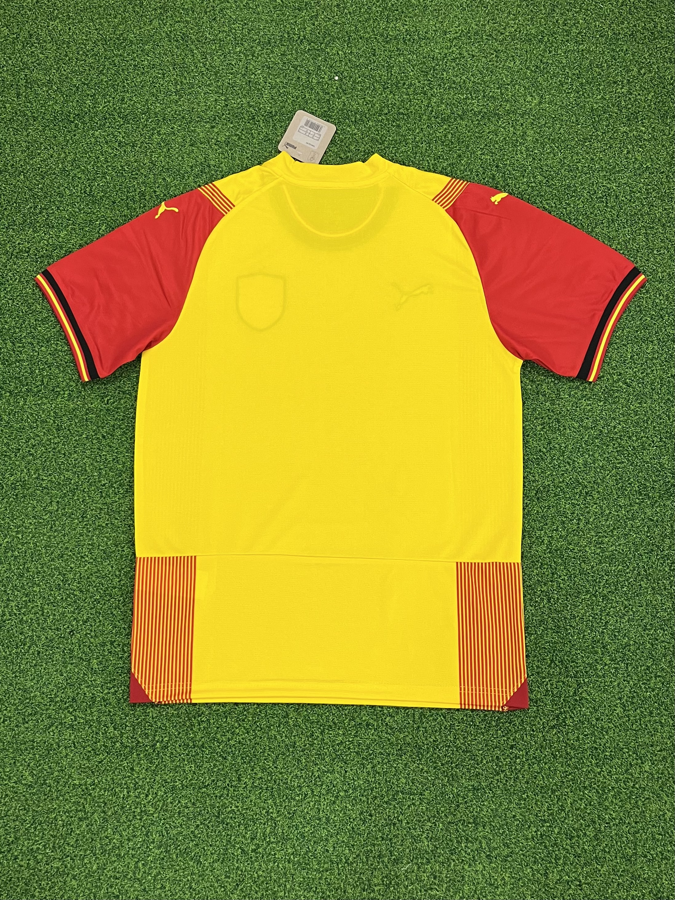 2425 RC Lens Home jersey.Player embroidery version