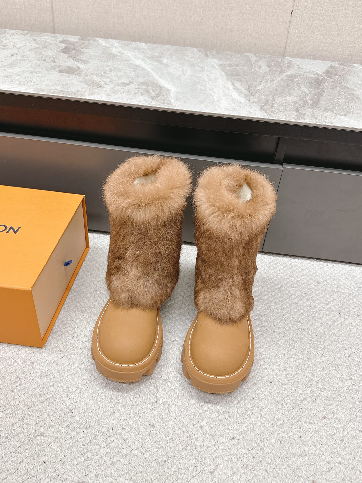 TOP Louis Vuitton LV Mauri Short Boots - 2 Colors