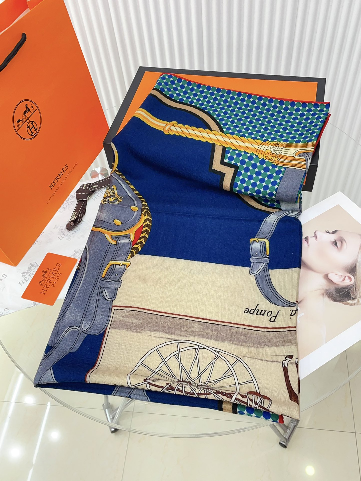TOP HERMES Cashmere Square Scarf 140 x 140 cm - 2 Colours