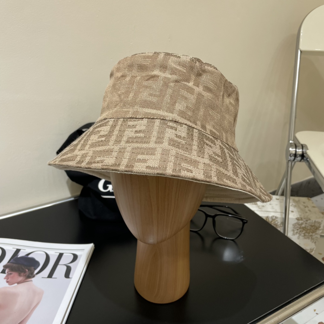 TOP FENDI FENDI Fisherman's Hat