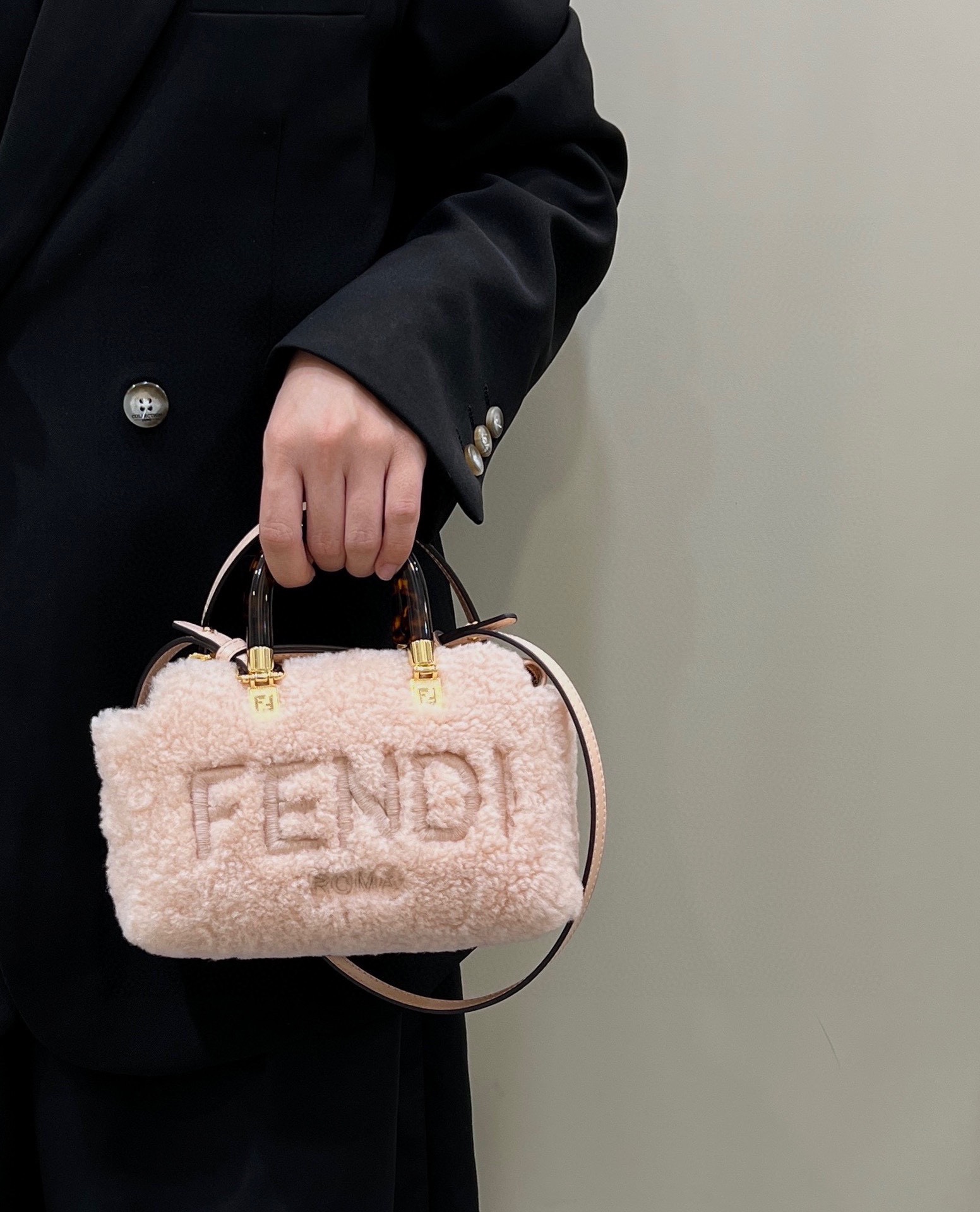 TOP FENDI Lamb Wool By The Way Boston Bags - 17x8x12cm - 2 Colors - GHW