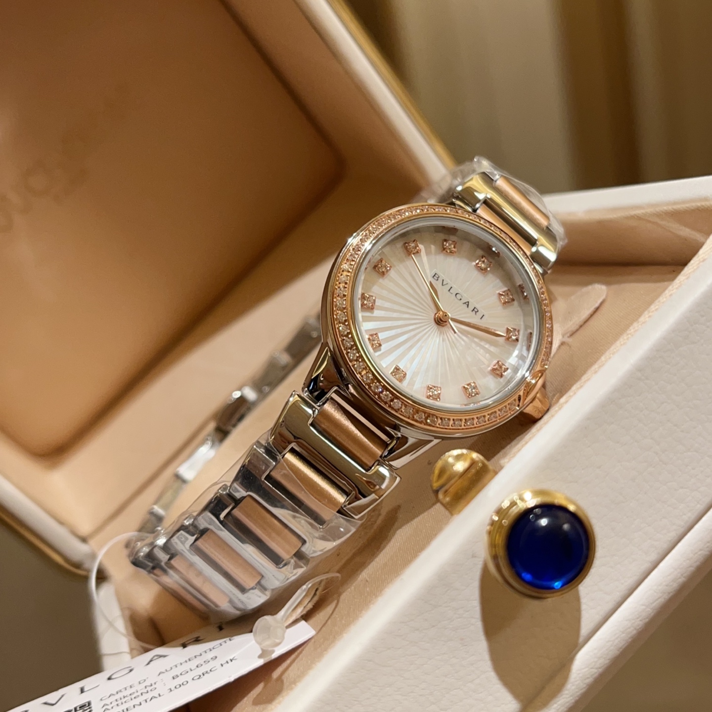 TOP BVLGARI Lvcea Watch with Diamonds 30mm - 7 Colors