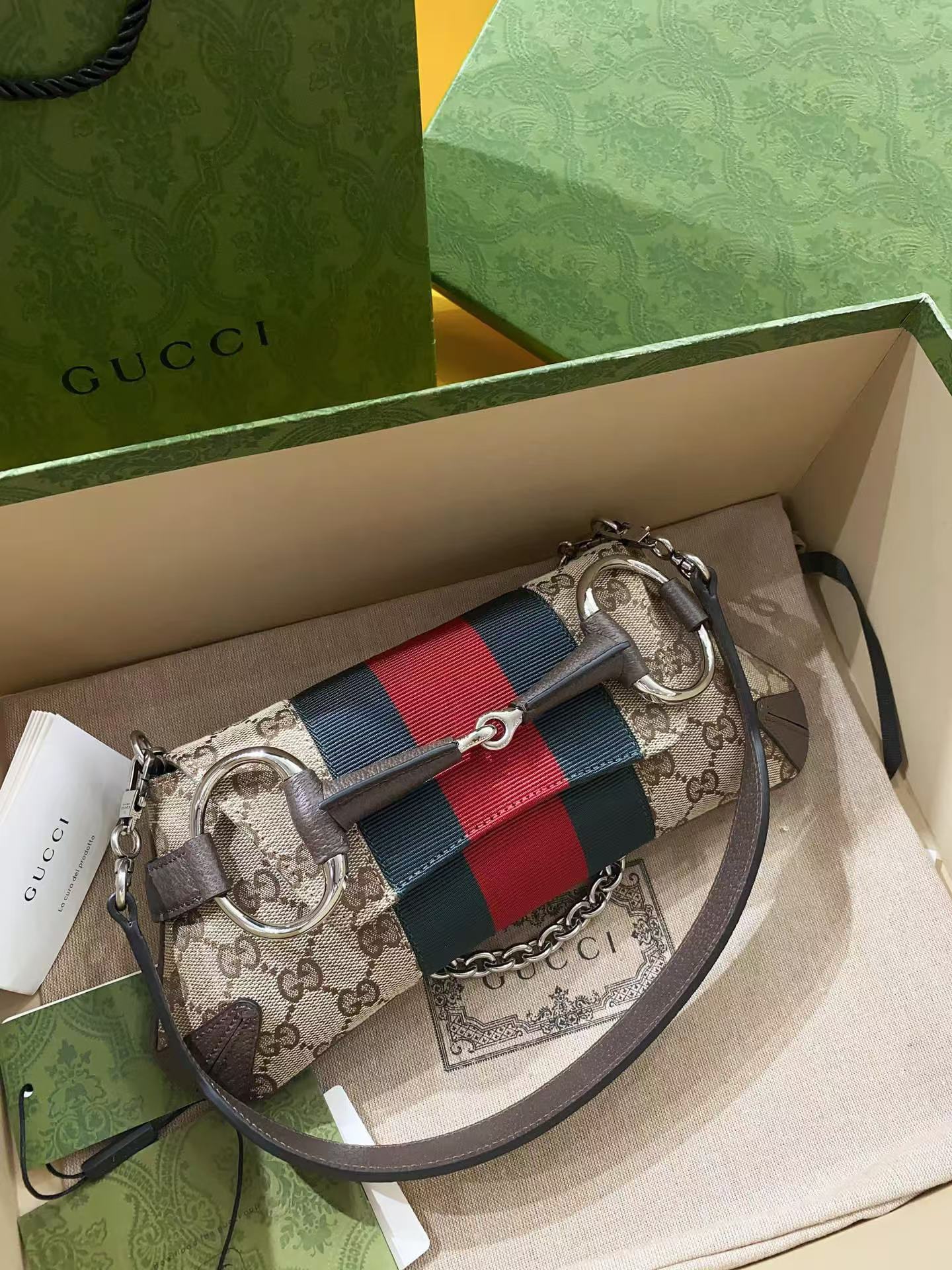 TOP GUCCI Small Horsebit Chain Shoulder Bag - 11.5 x  27 x 5 cm - Brown