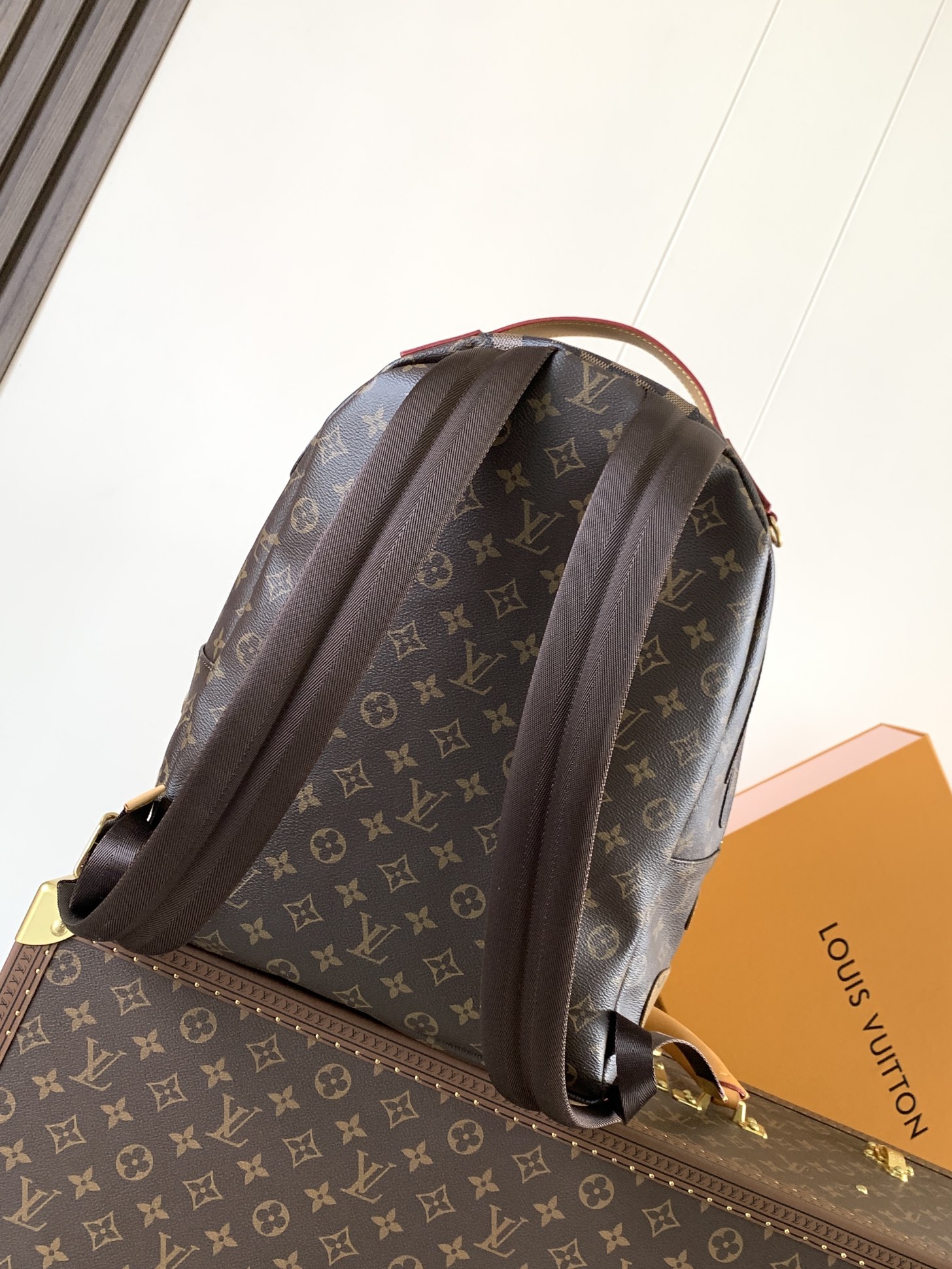 TOP Louis Vuitton LV Discovery Backpack Monogram Landscape 38x29x20cm - Brown