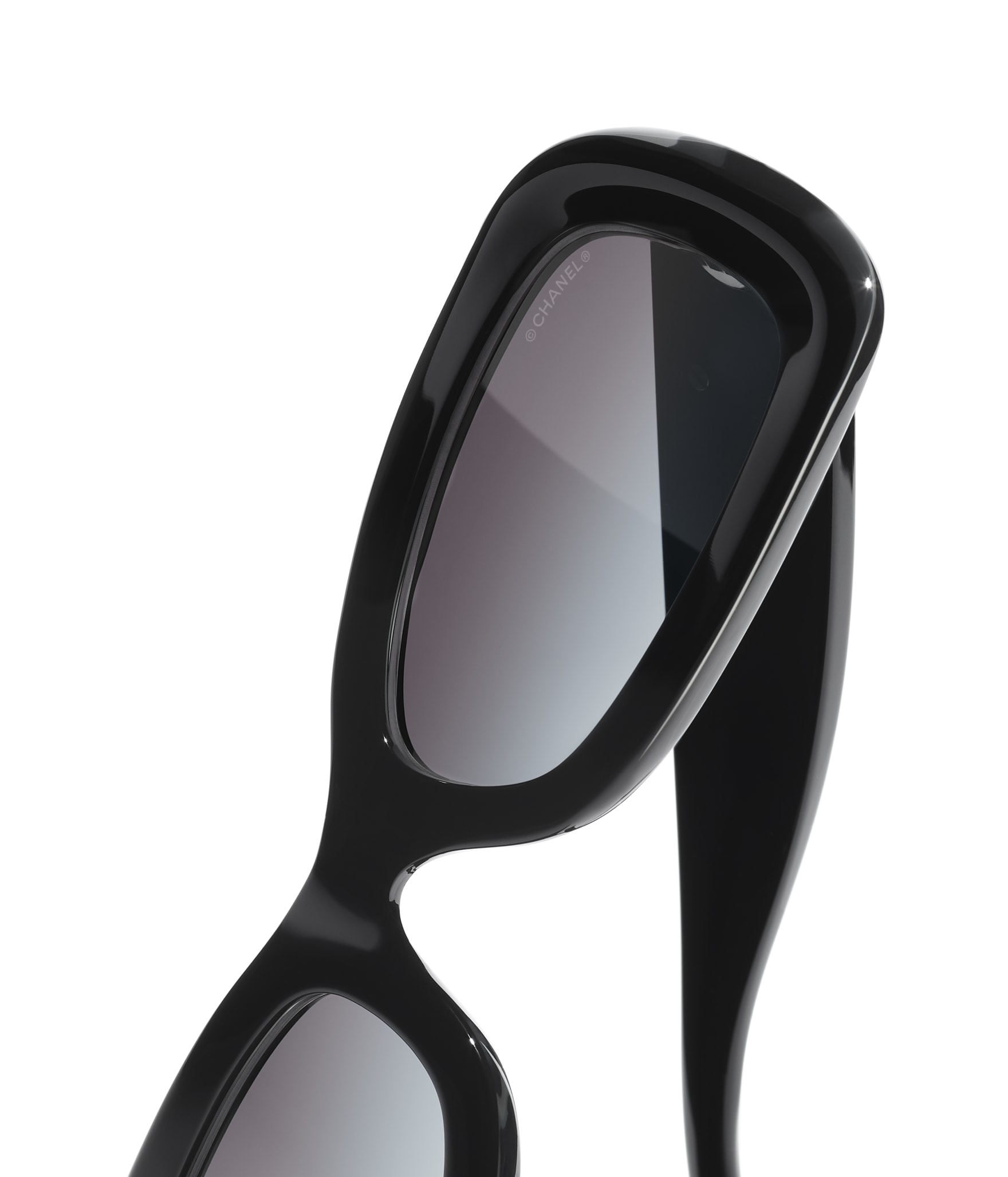 CHANEL Butterfly Sunglasses A71751X08101S