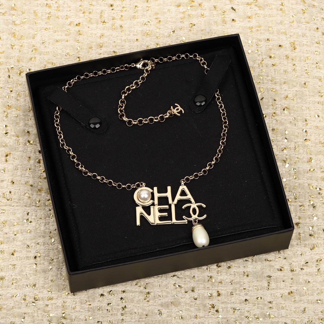 TOP CHANEL Necklace - Gold