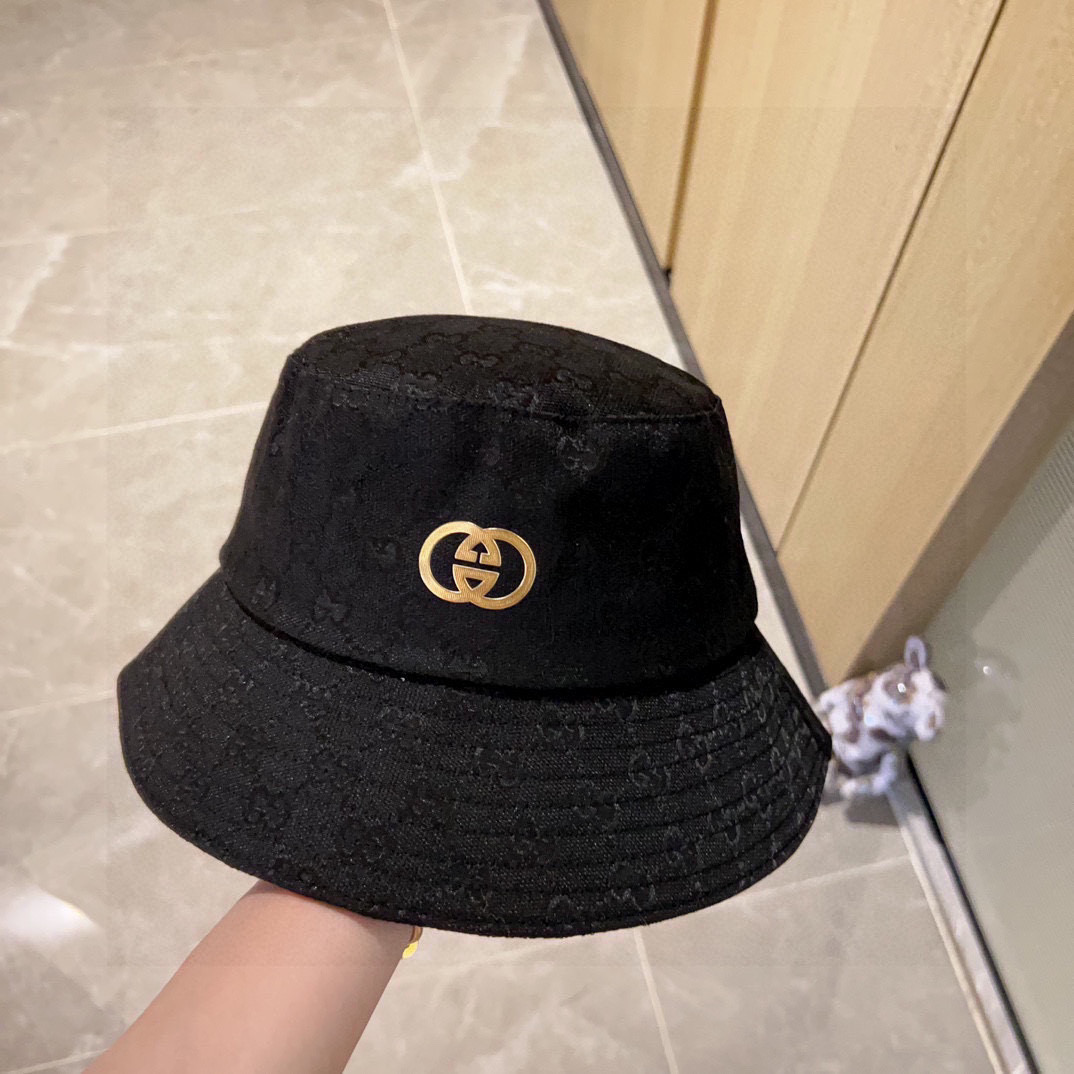 TOP GUCCI Bucket Hat with Logo - 2 Color