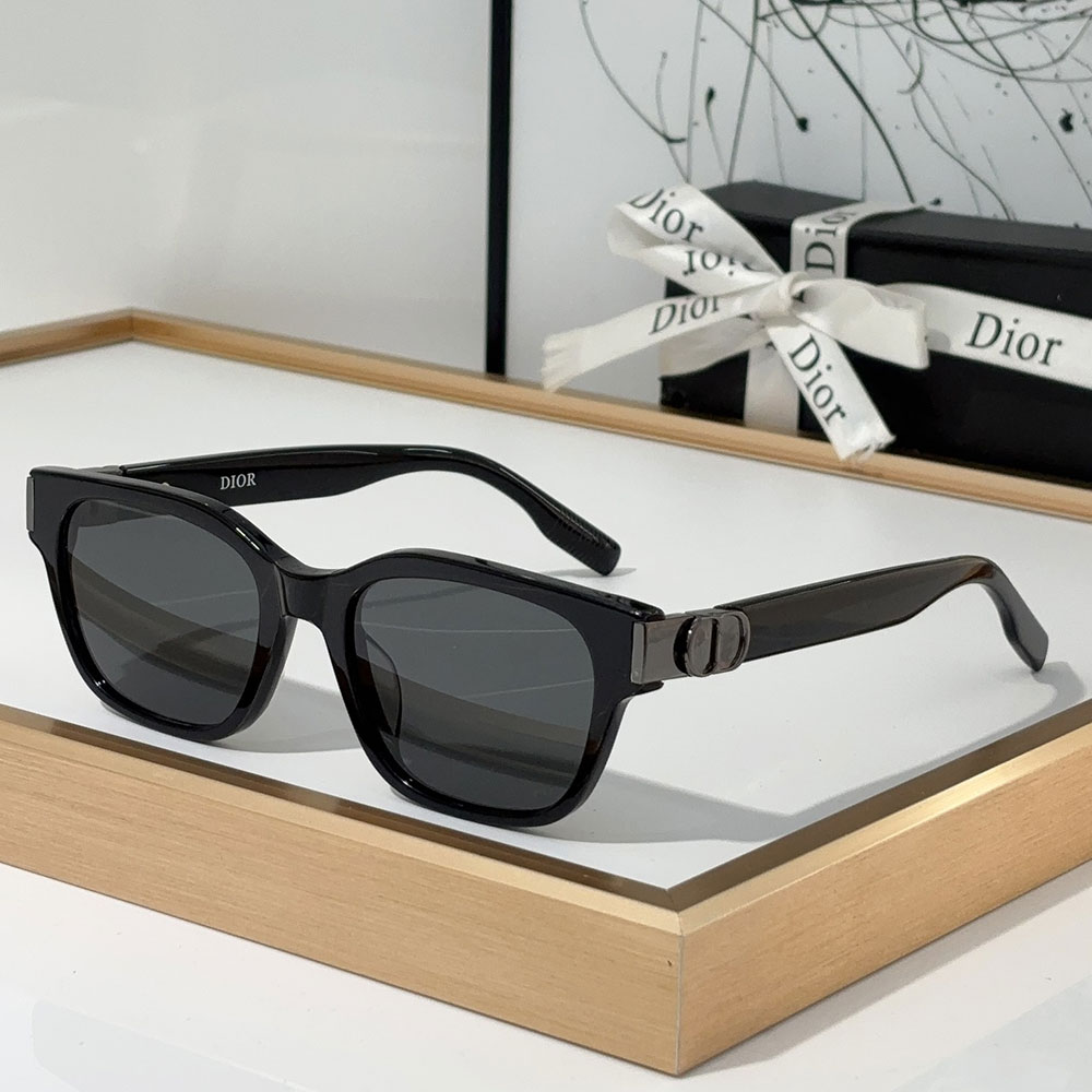 Dior  Hinge Design Acetate Fibre sunglasses  Top quality  (Perfect Replica）