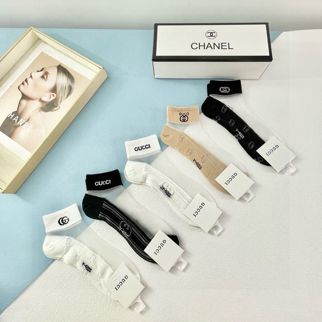 TOP GUCCI Socks - 5 Pieces as a Set