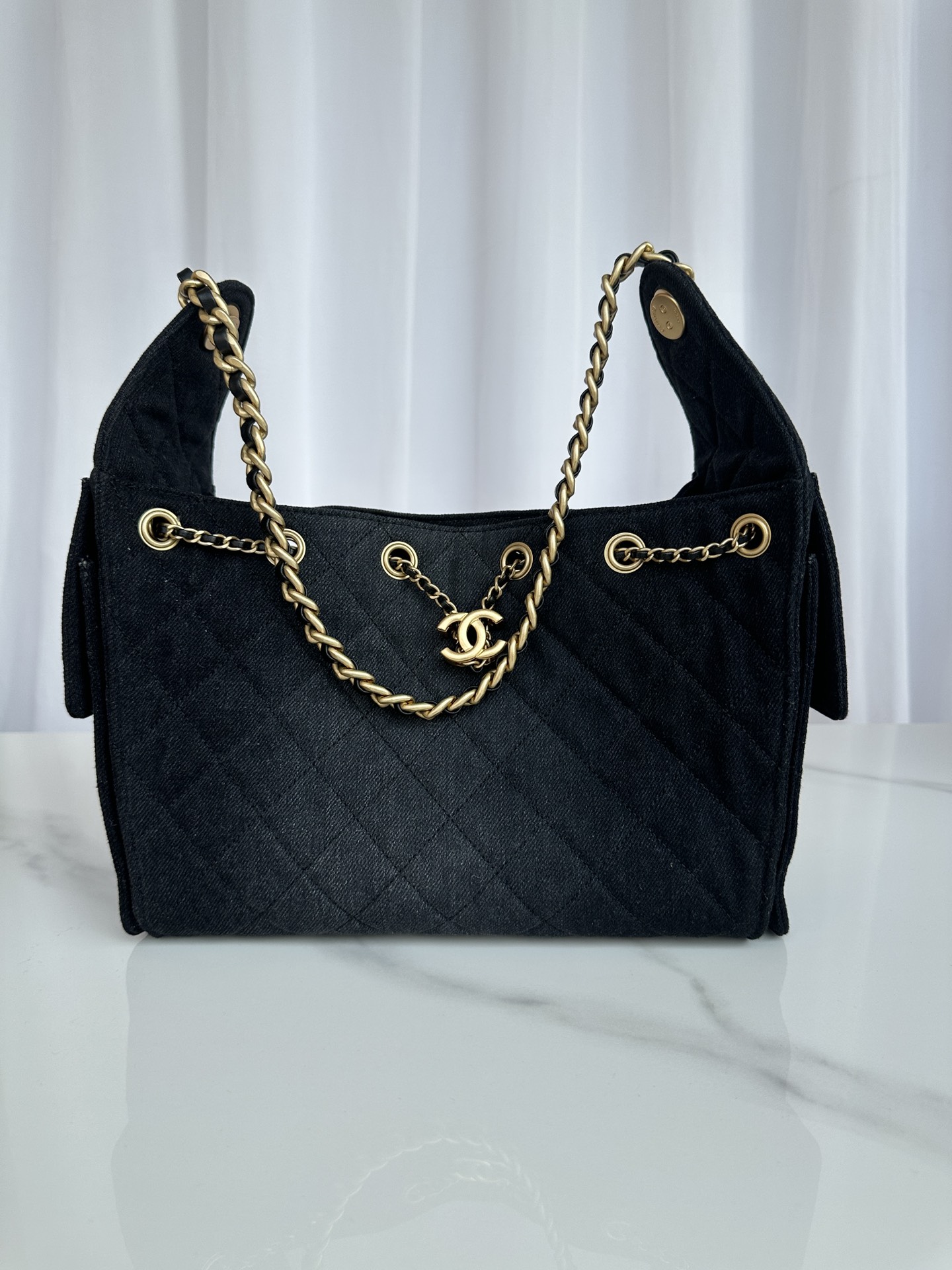 TOP CHANEL Hobo Shopping Bag Cowboy 30*26*14cm/40*30*15cm - Black