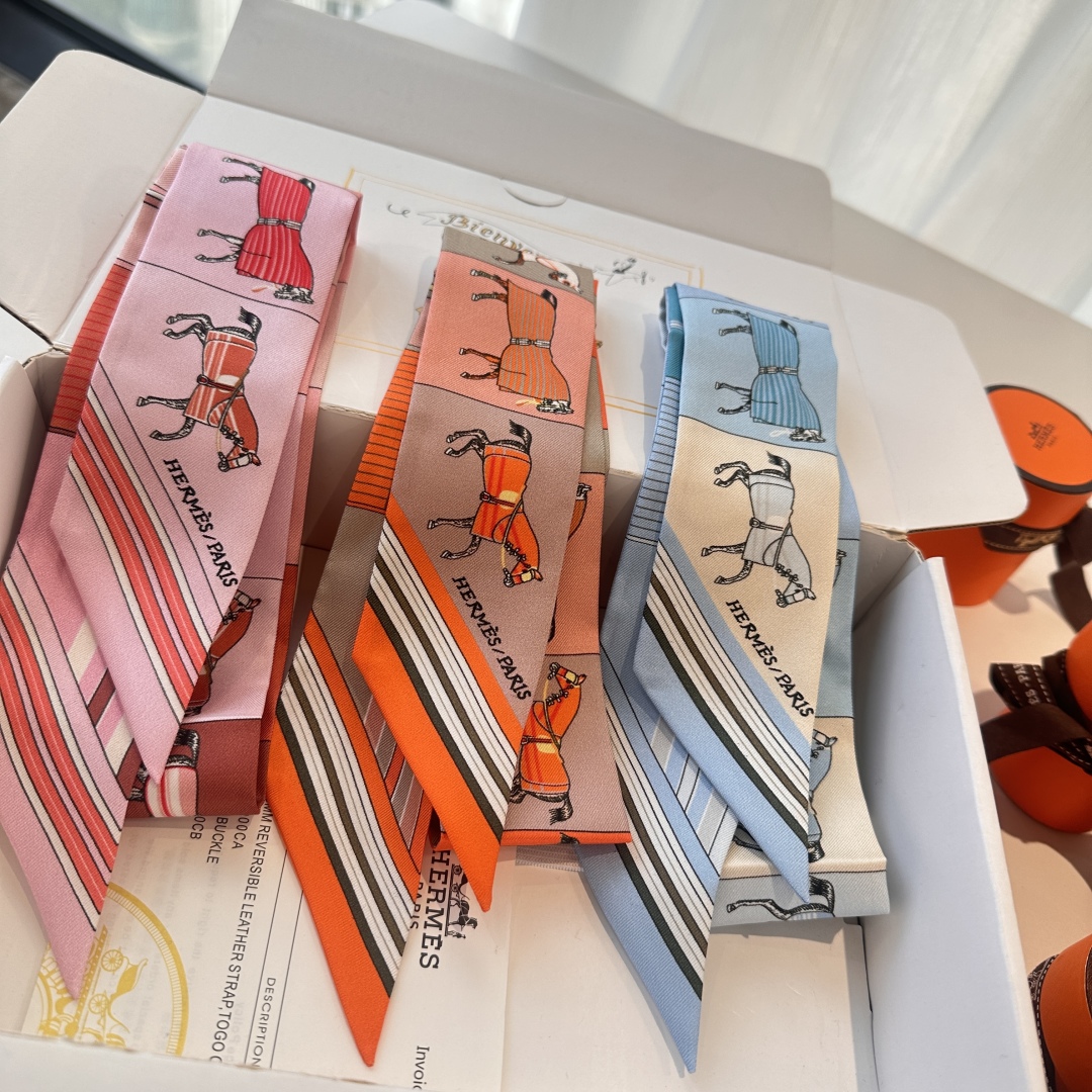 TOP HERMES Twilly Scarf 86 x 5 cm - 3 Colours