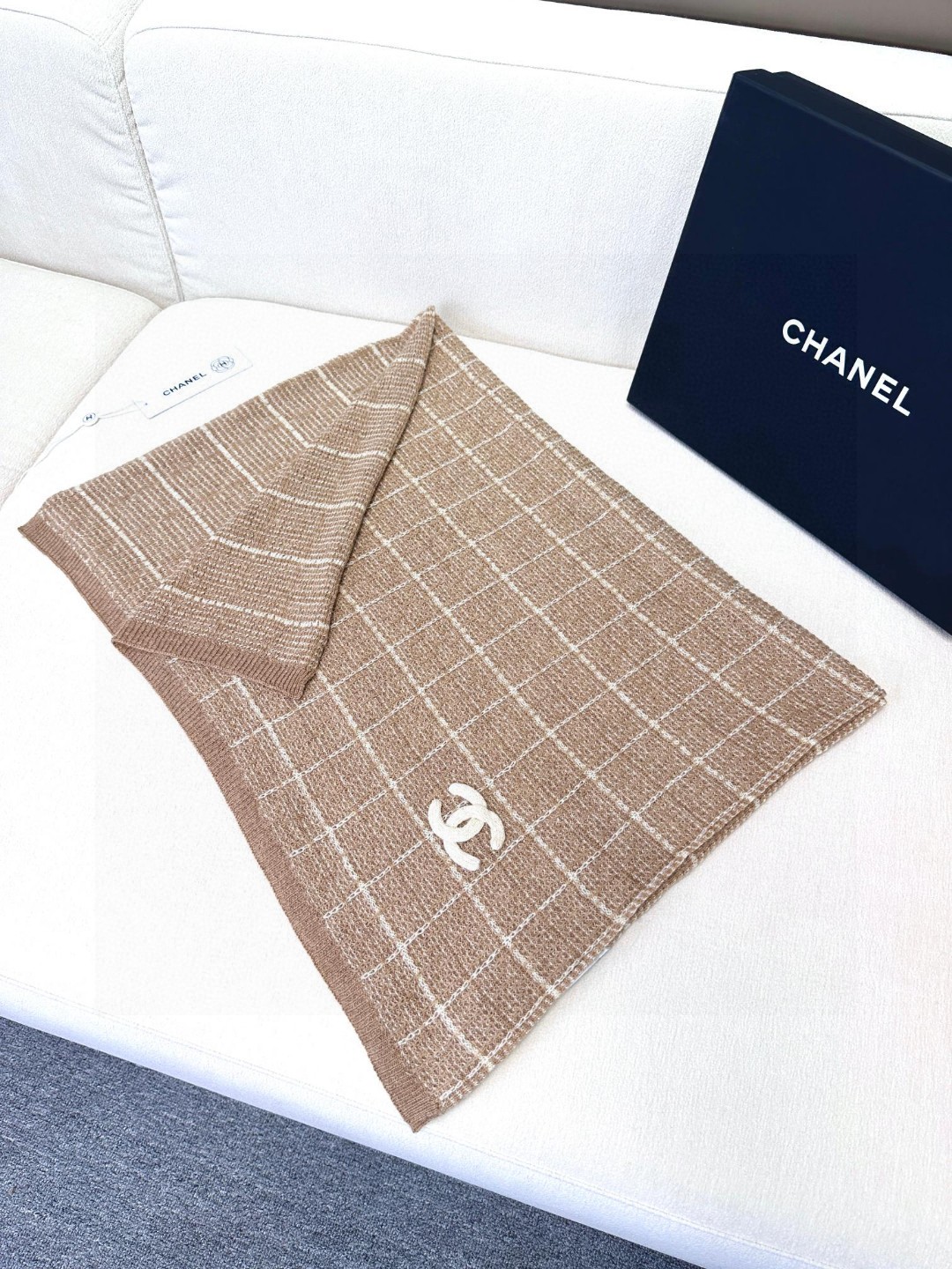 TOP CHANEL Cashmere Scarf 55×185 cm - 3 Colors