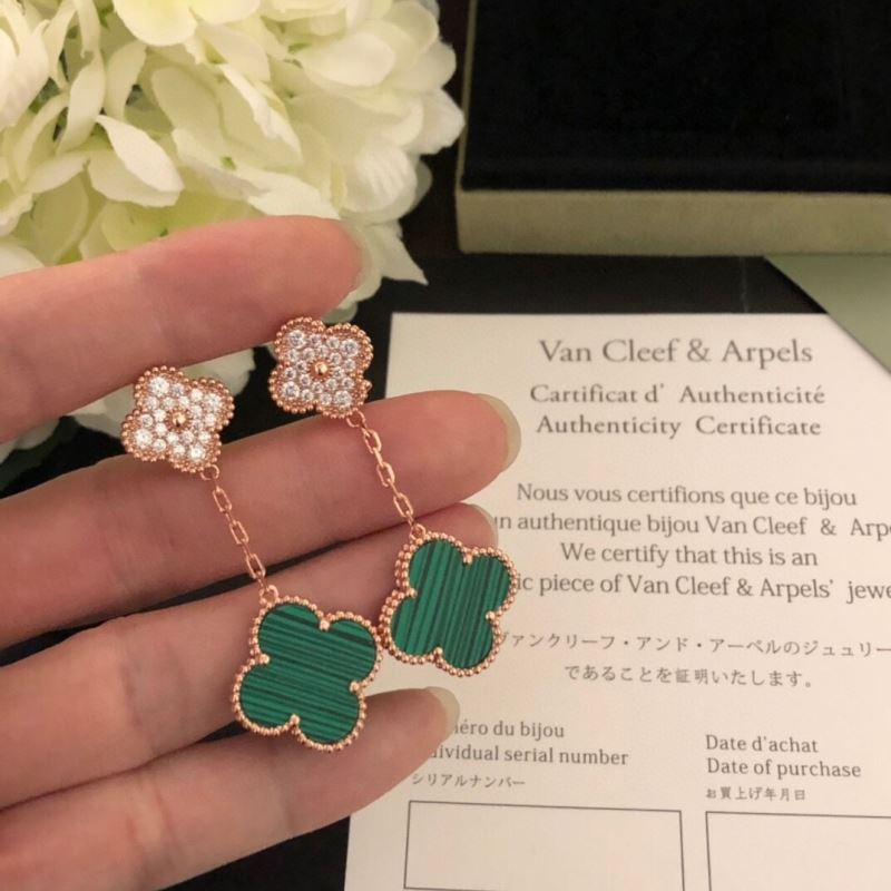 Van Cleef & Arpels Vca Four-Leaf Clover Earrings Pendant