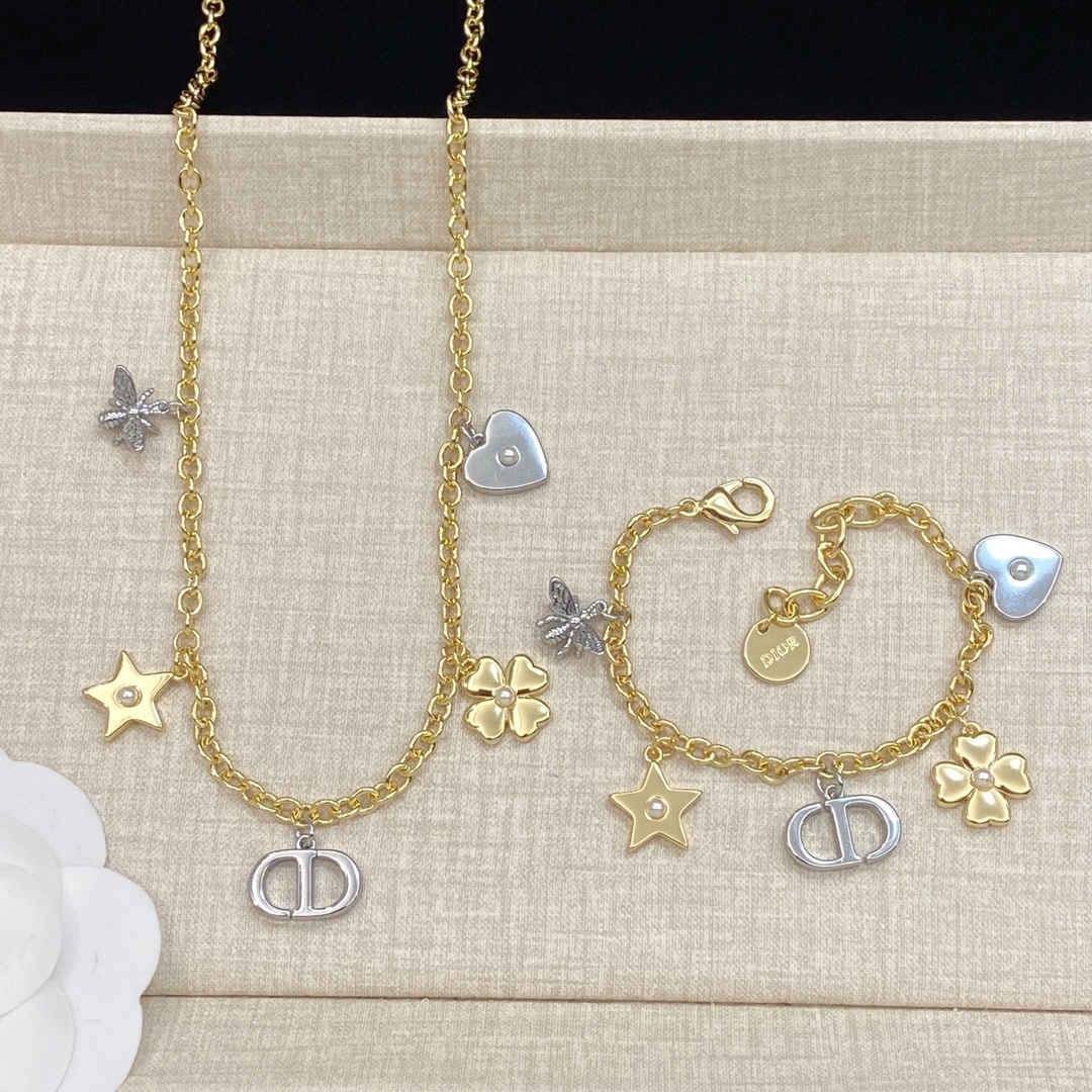 TOP Christian Dior Necklace/Bracelet - Gold
