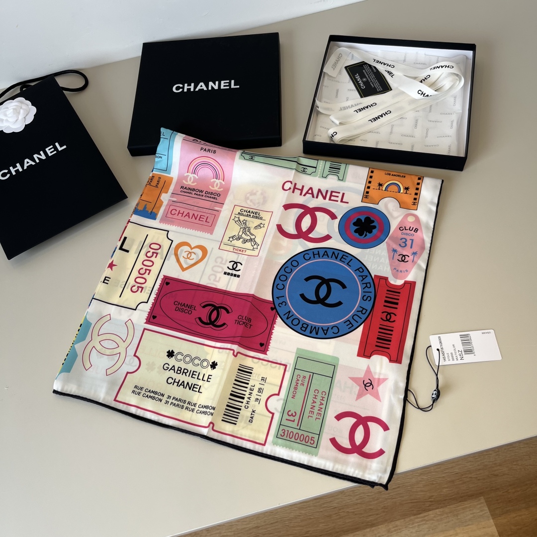 TOP Chanel Silk Scarf 90x90cm - 3 Colors