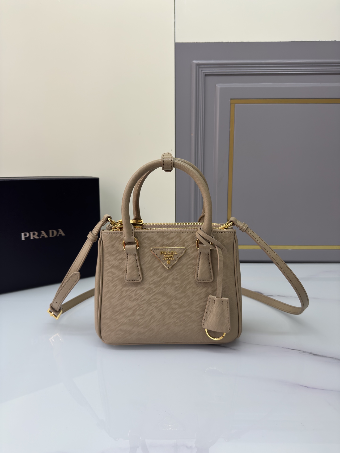 TOP PRADA Galleria Saffiano Bag 20x15x9.5cm/28x20x12cm - Brown