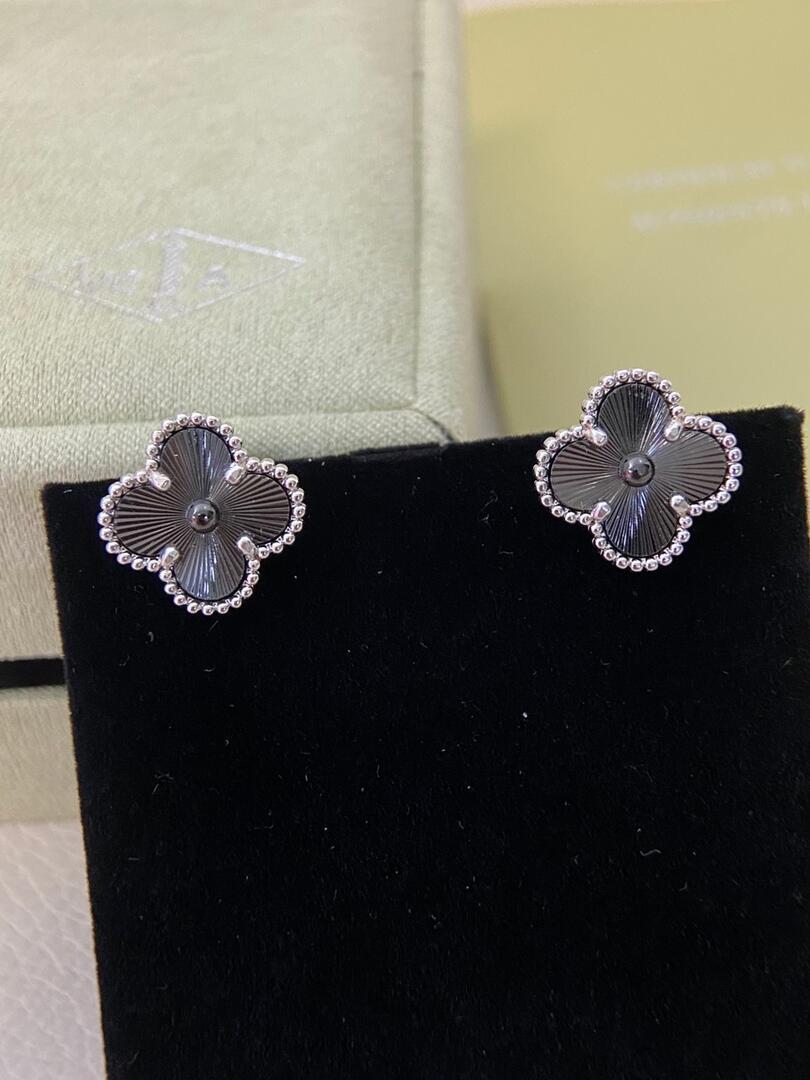 TOP Van Cleef & Arpels VCA Vintage Alhambra Earrings - Black