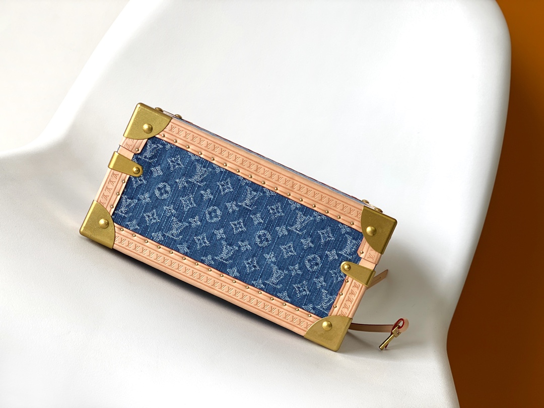 TOP Louis Vuitton LV Nicolas Ghesquière Box Leather 25*13.5*17.5cm - Denim