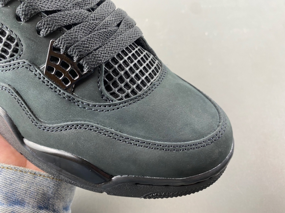 Air Jordan 4 “Black Cat”