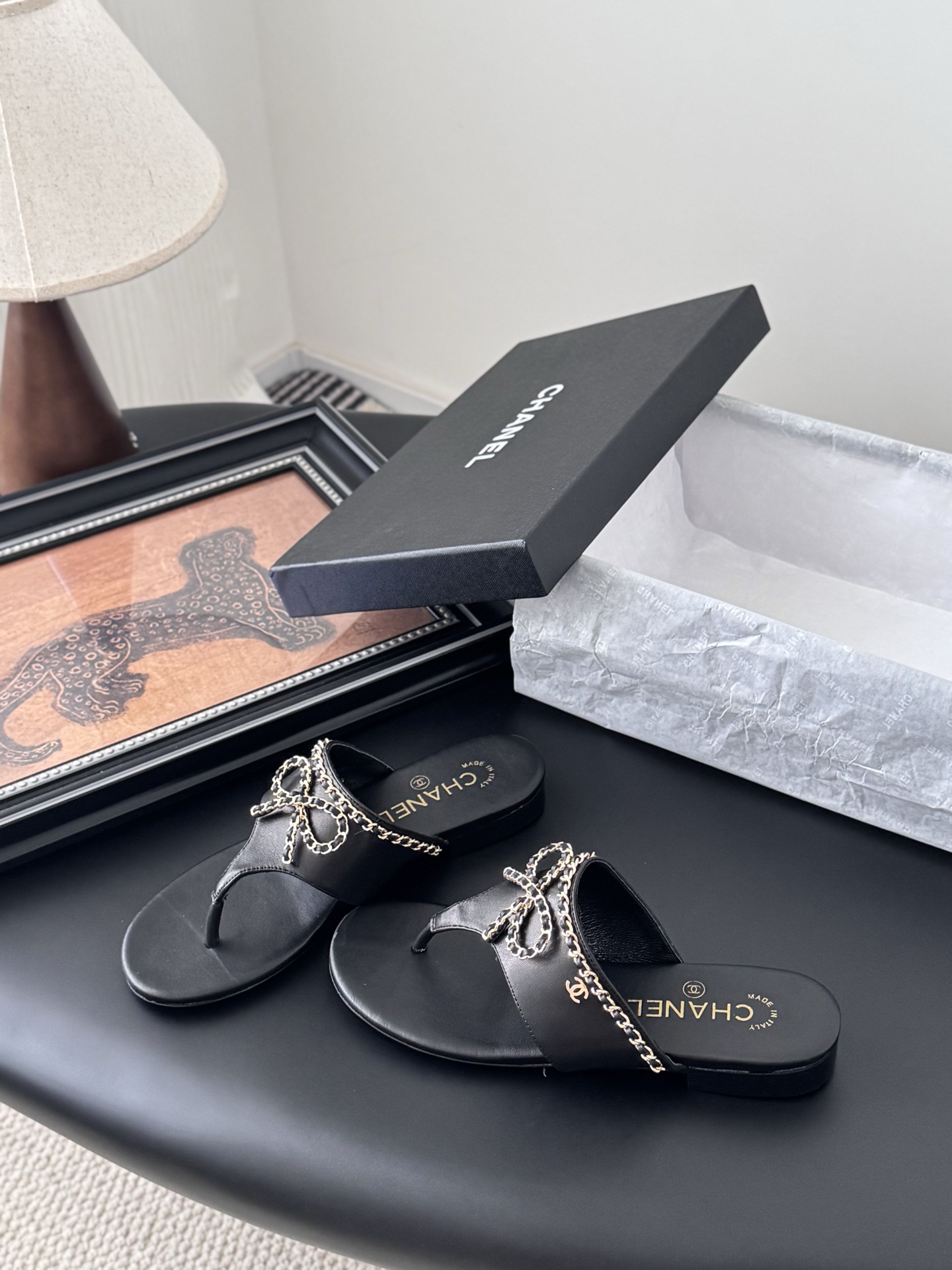 TOP CHANEL Slippers - 2 Colors