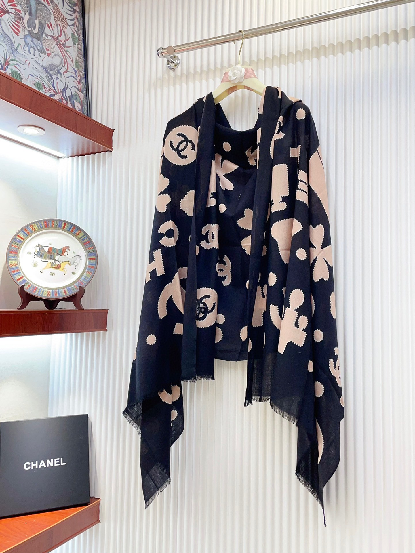 TOP CHANEL Decorative Mix Long  Scarf 110x200 cm - Navy Blue