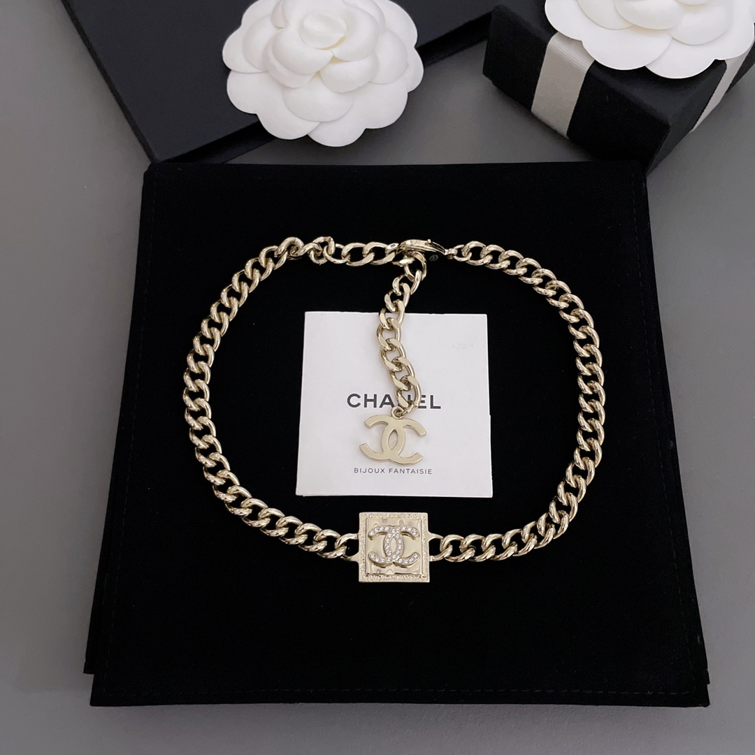 TOP CHANEL Metal Chain Rope Square Choker