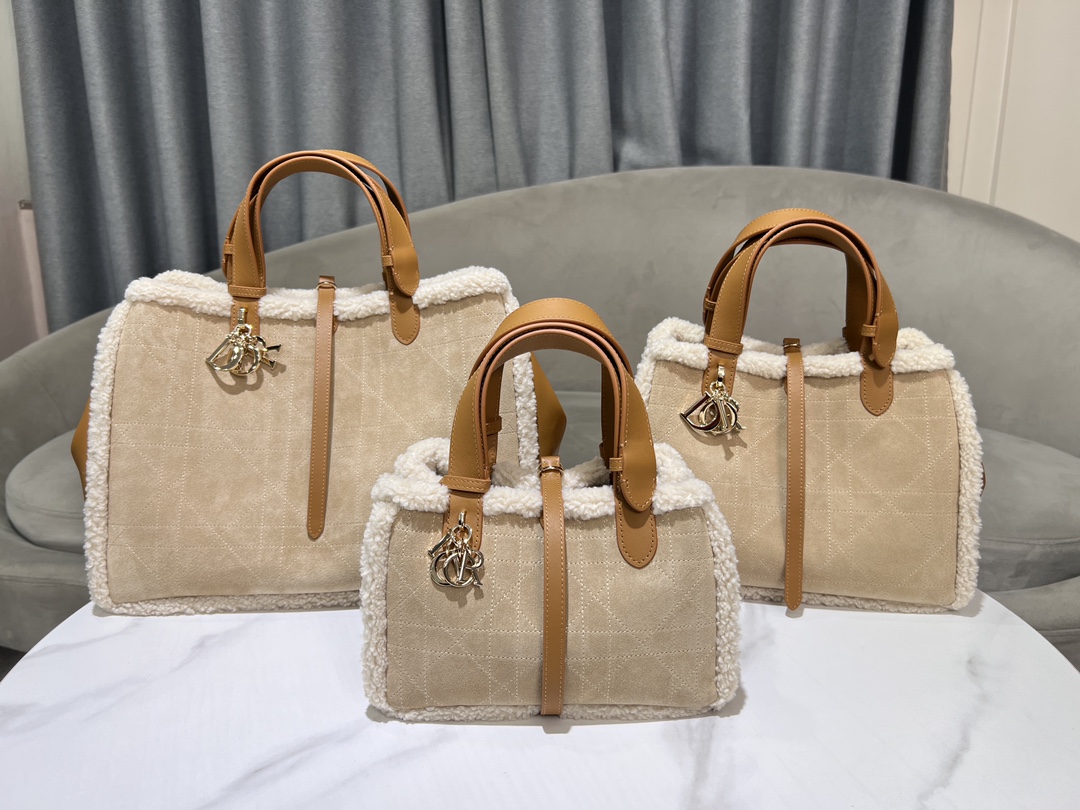 TOP Christian Dior Toujours Handbag Cow Leather 3 Sizes 23cm/28.5cm/37cm - Brown