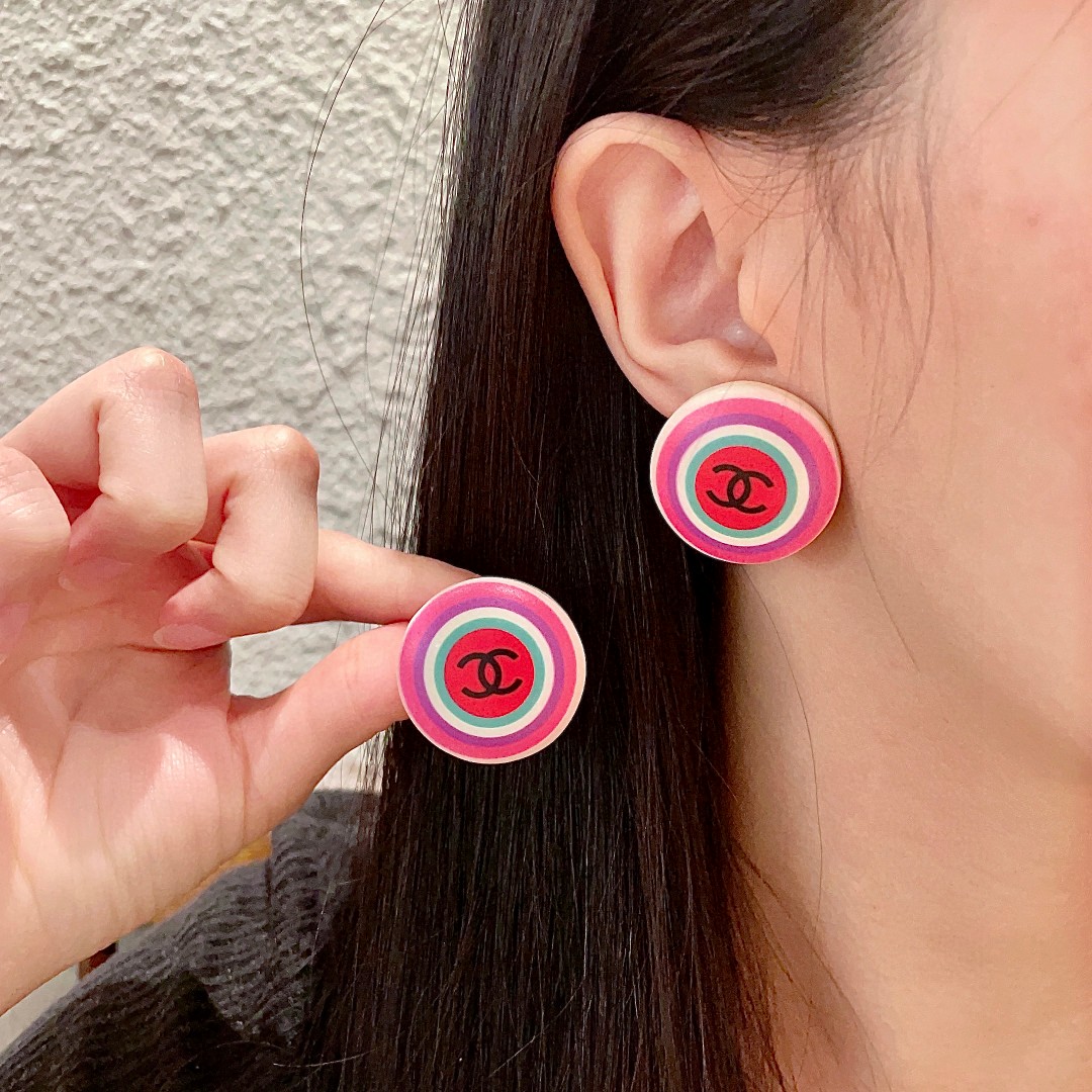 TOP CHANEL  Earrings- Pink