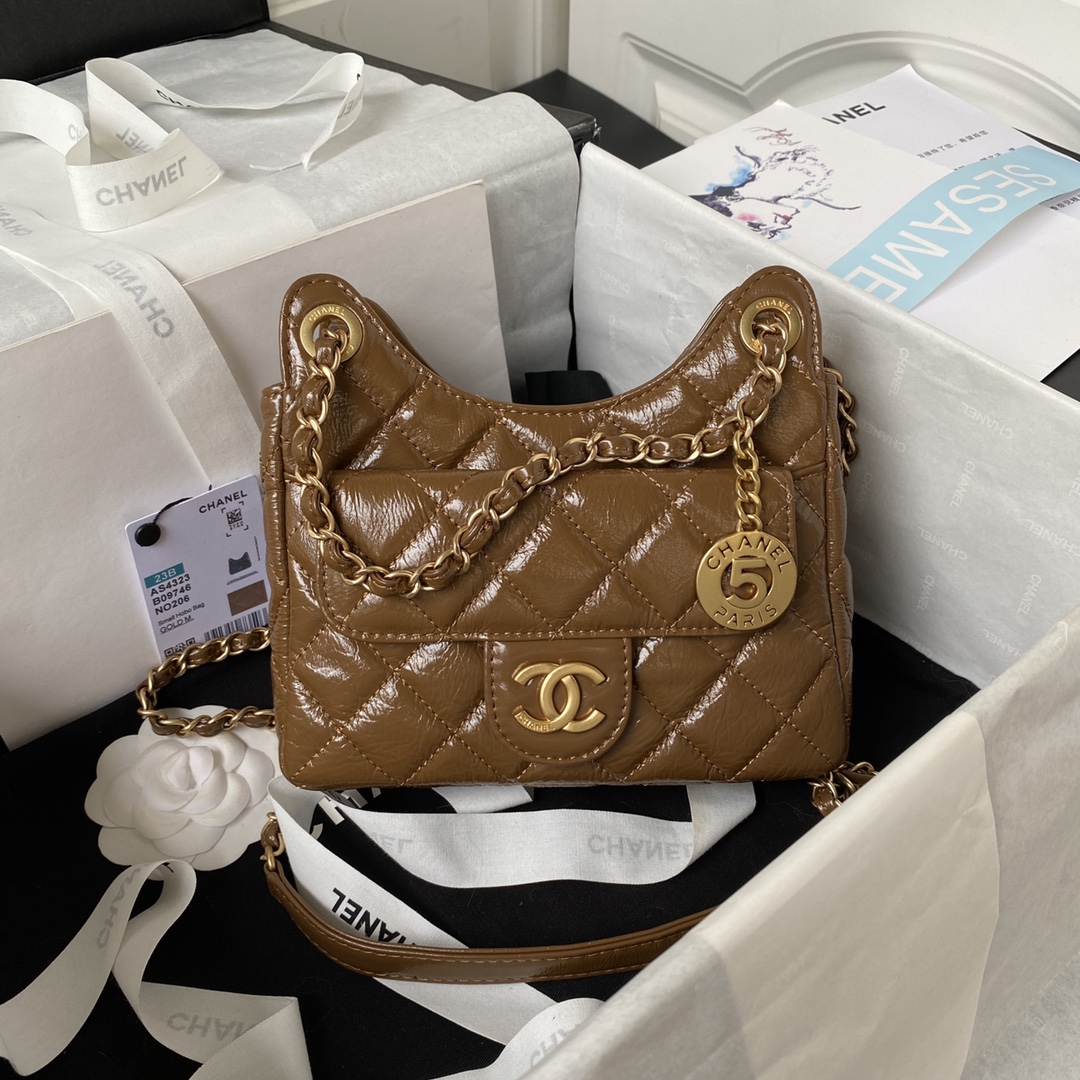 TOP CHANEL AS4323 Oil Wax Leather Hobo Bag 17×19×6cm - GHW - Five Colors