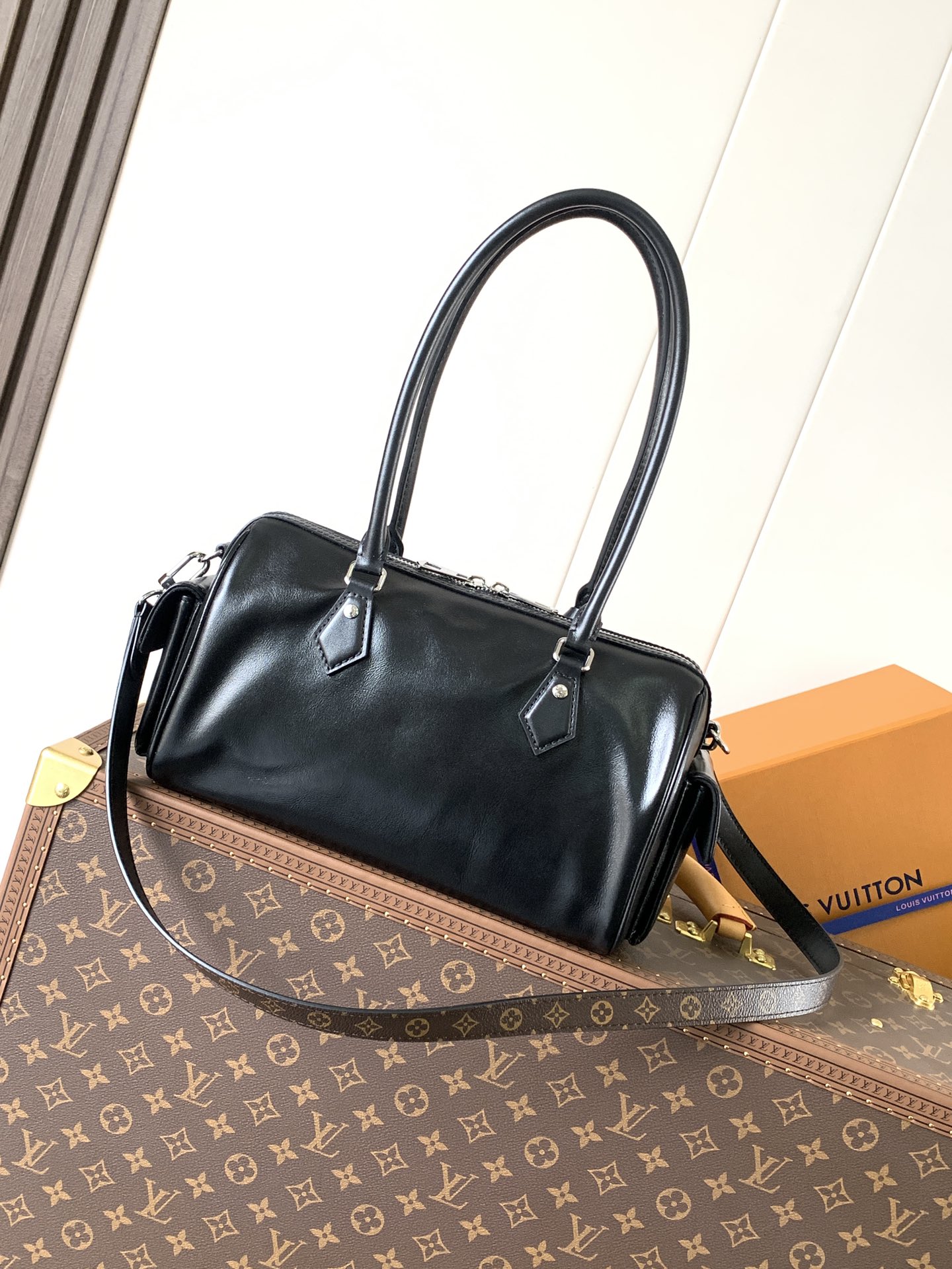 TOP Louis Vuitton LV Vibe Speedy Cargo Bag 28x12x17cm - Black