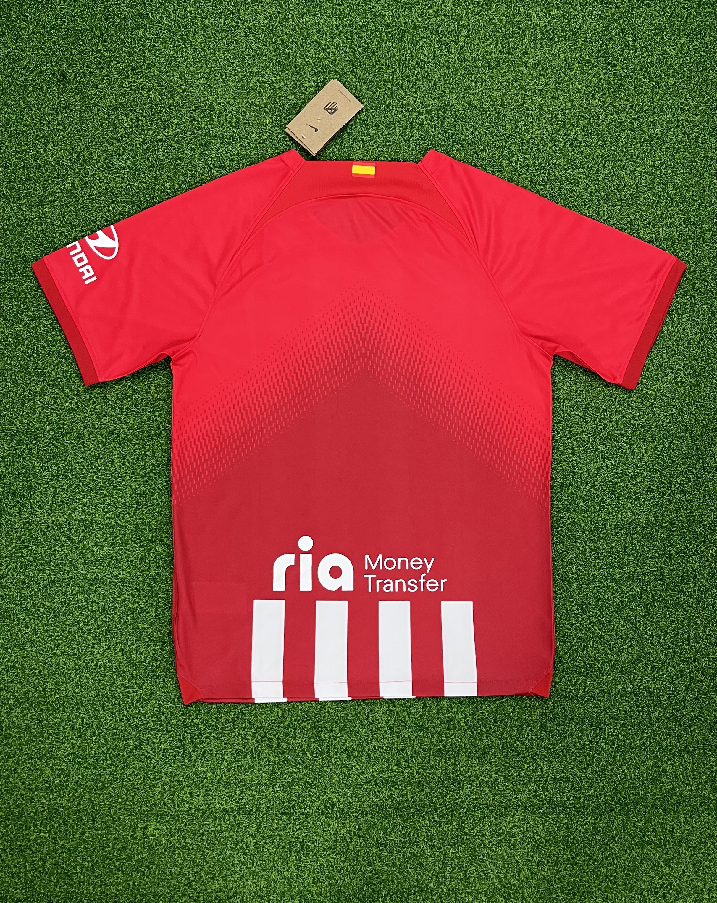 2425  Atletico Madrid Home jersey.Player embroidery version