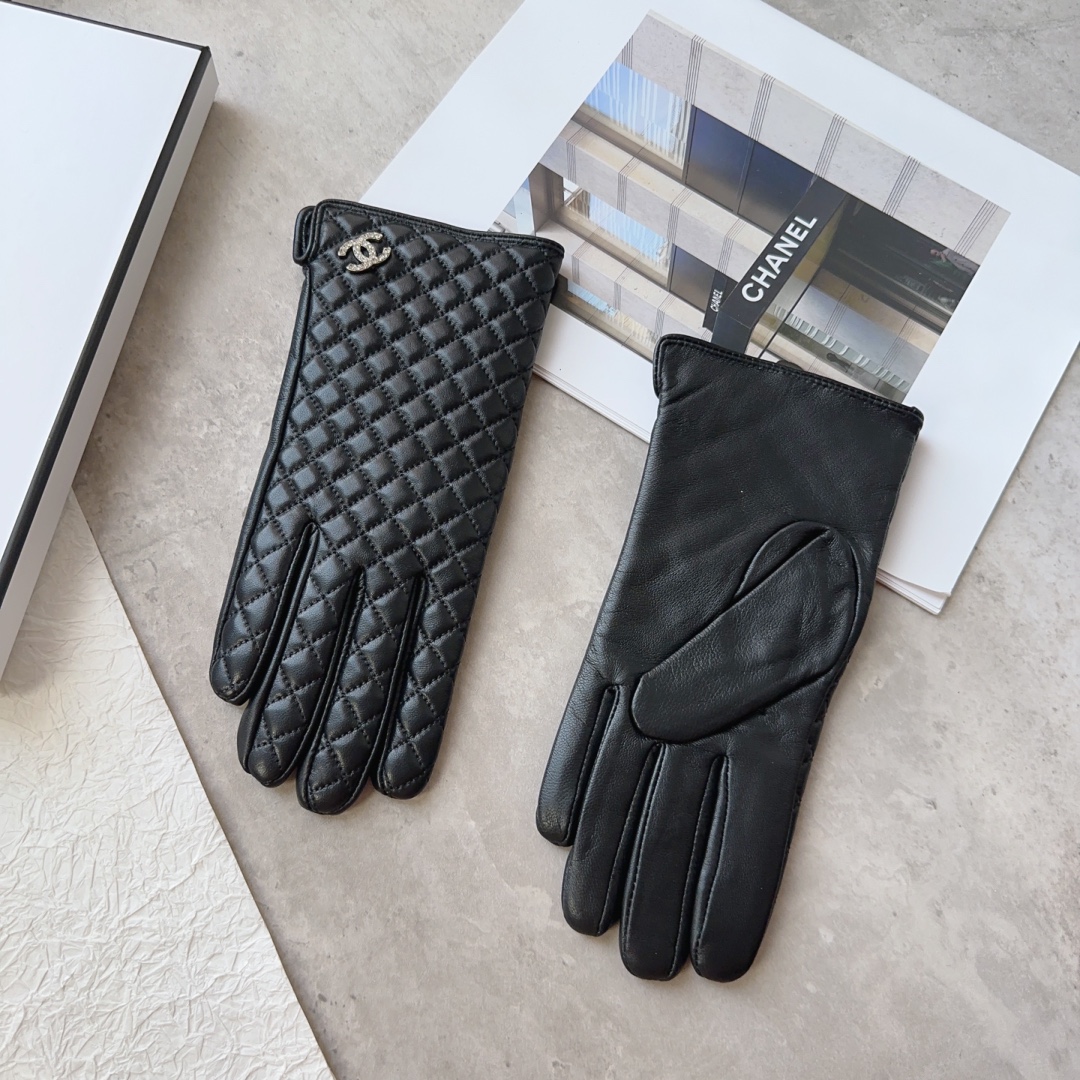 TOP CHANEL  New Women's Gloves First Grade Sheepskin - Black