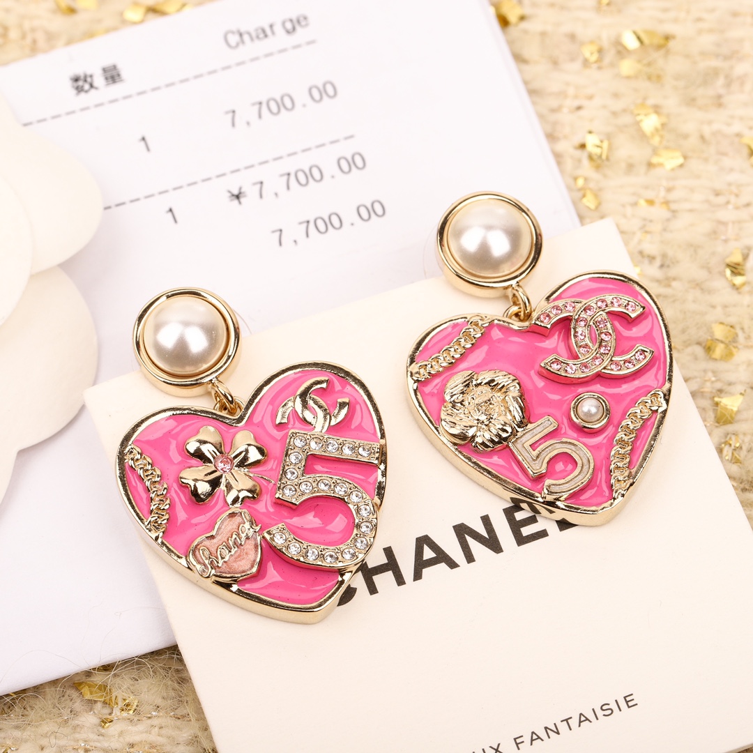 TOP CHANEL New Style Heart Earring-2 Colors