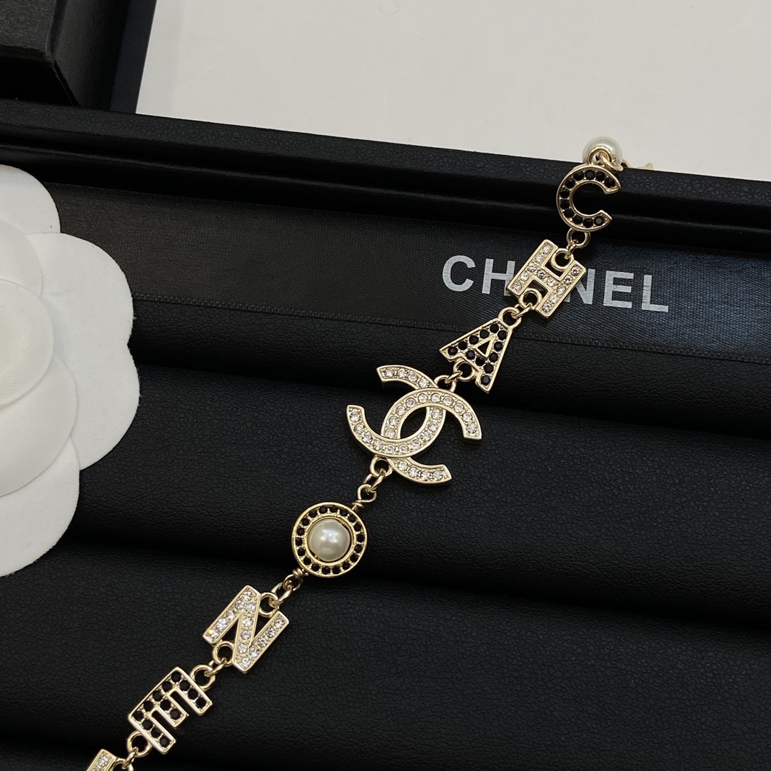 TOP CHANEL Bracelet