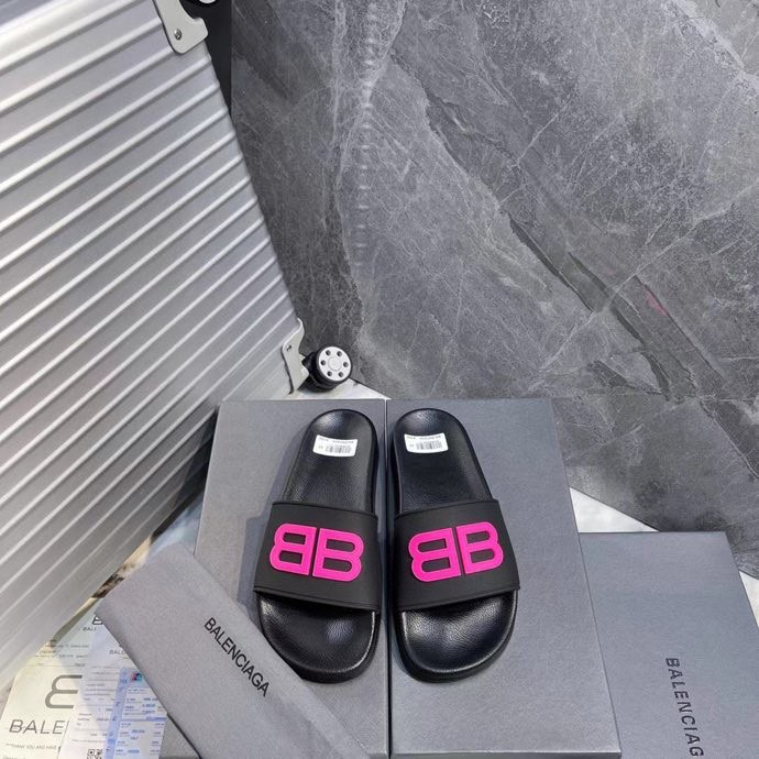 Balenciaga  Flat Slippers Slide Sandal(Replica)