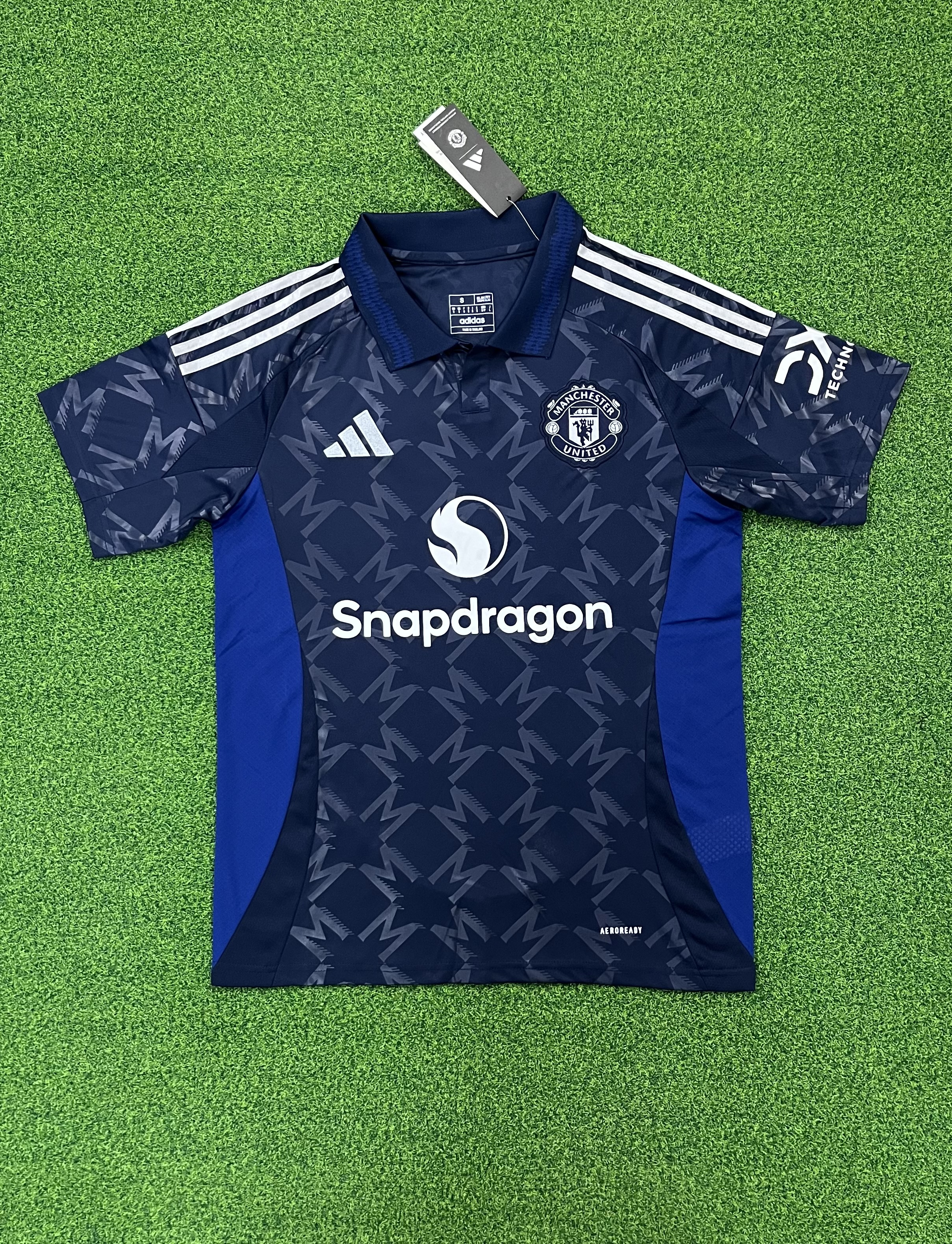 2425 Manchester United  away  jersey.Player embroidery version