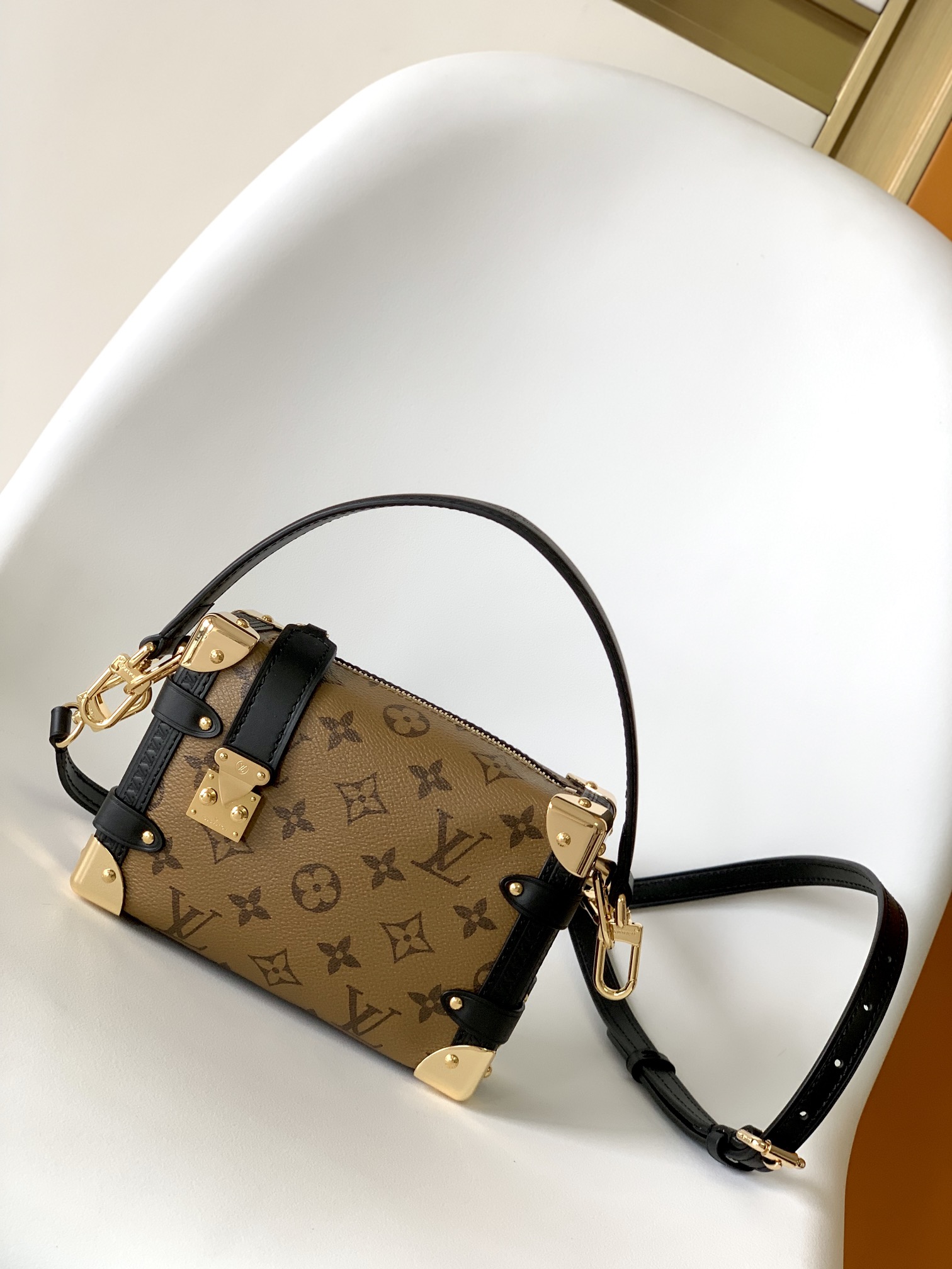 TOP Louis Vuitton LV Monogram Leather Cruise Trunk Bag 18x12.5x8cm - Brown